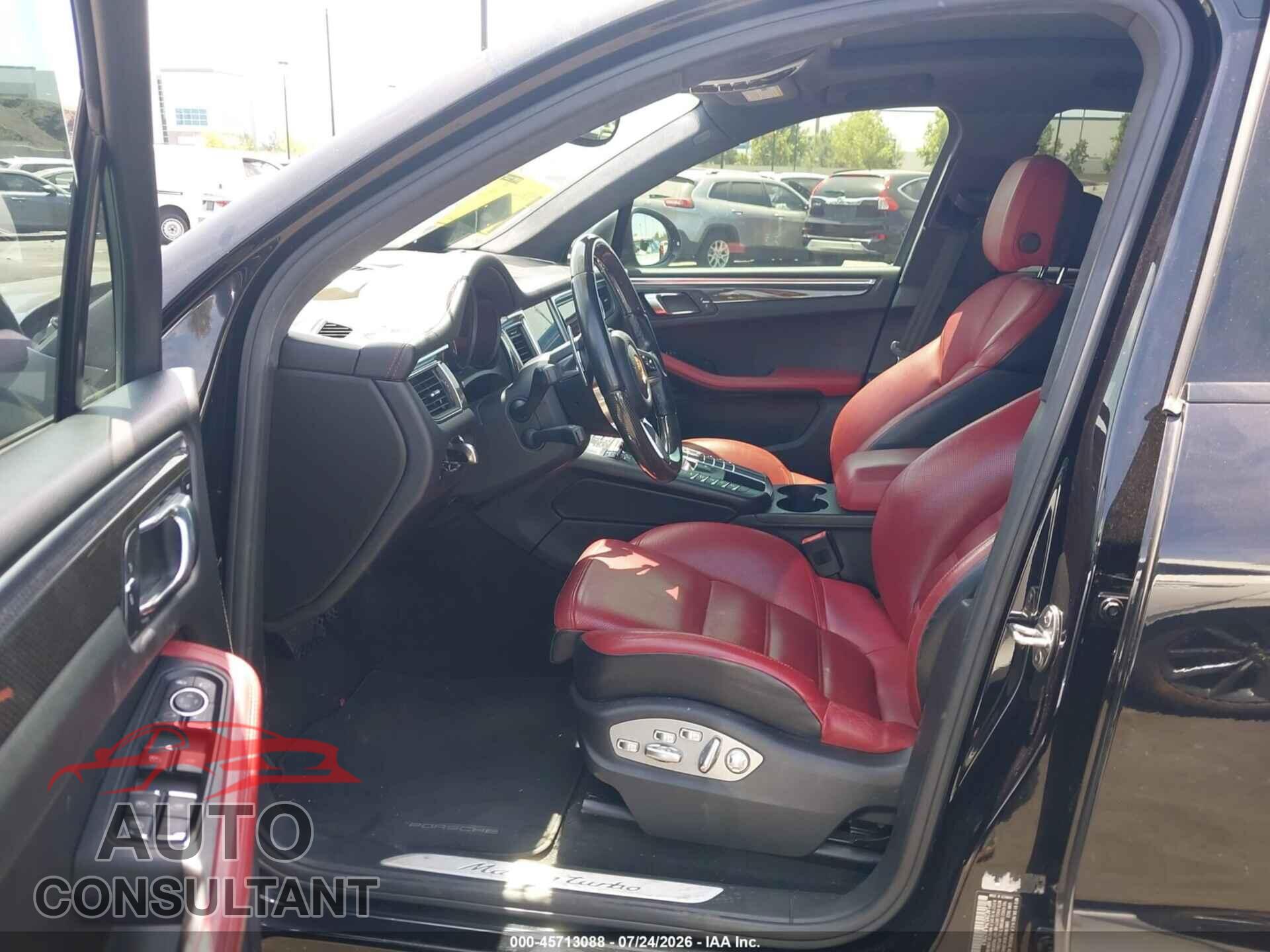 PORSCHE MACAN 2017 - WP1AF2A57HLB62063