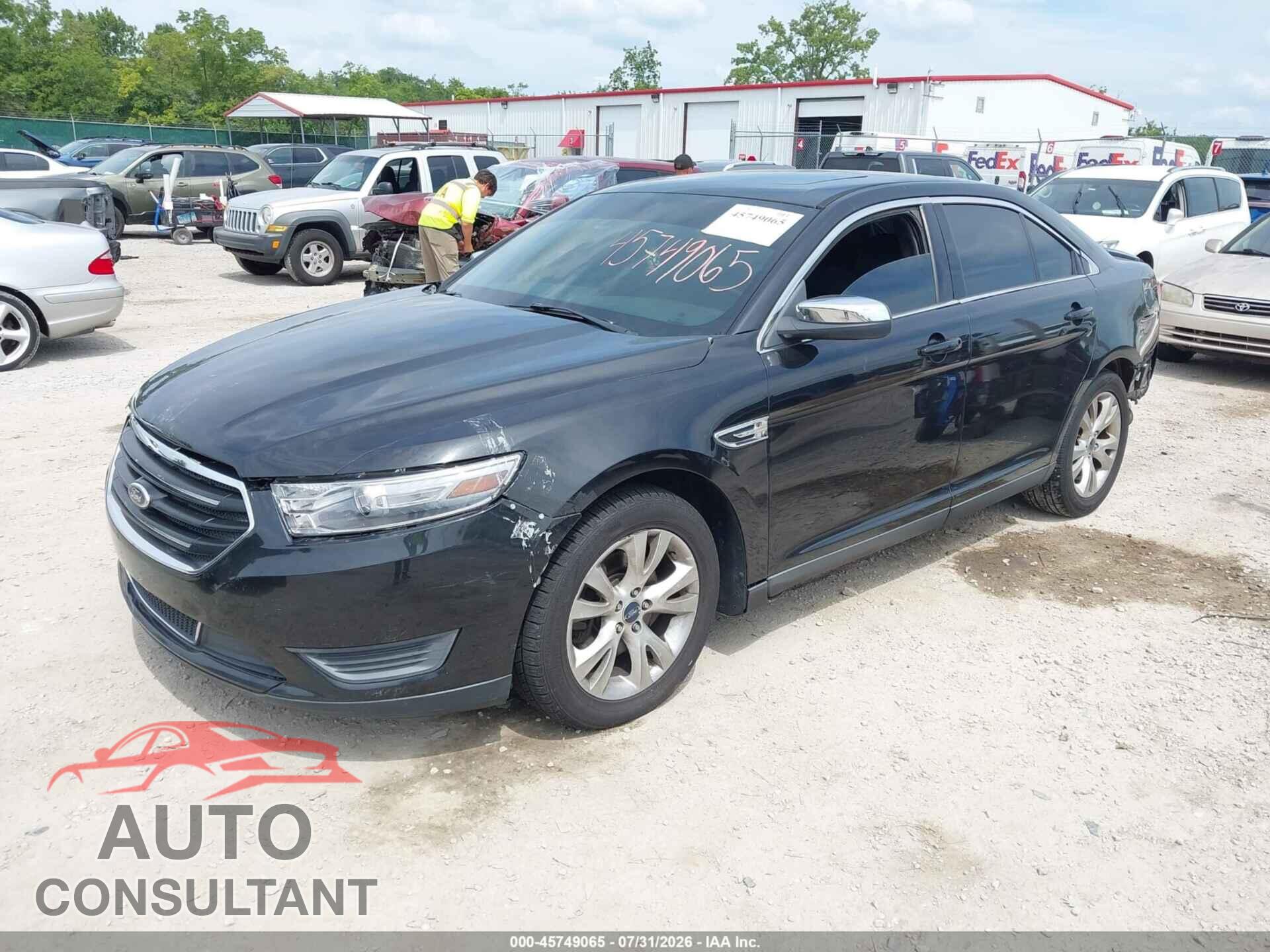 FORD TAURUS 2013 - 1FAHP2F83DG104637