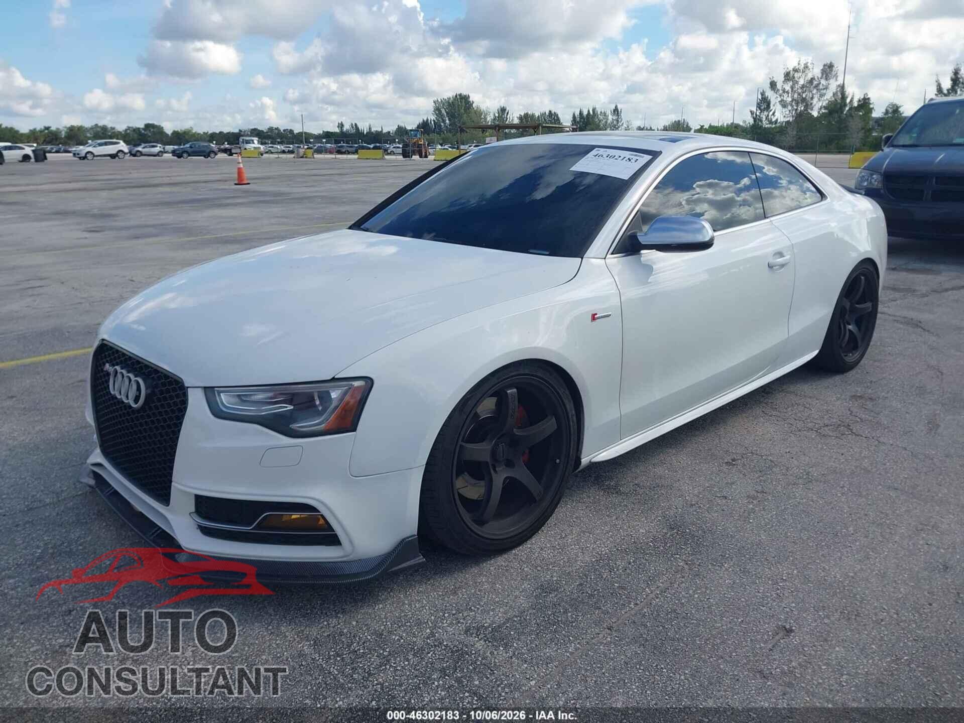 AUDI S5 2013 - WAUCGAFR3DA007011
