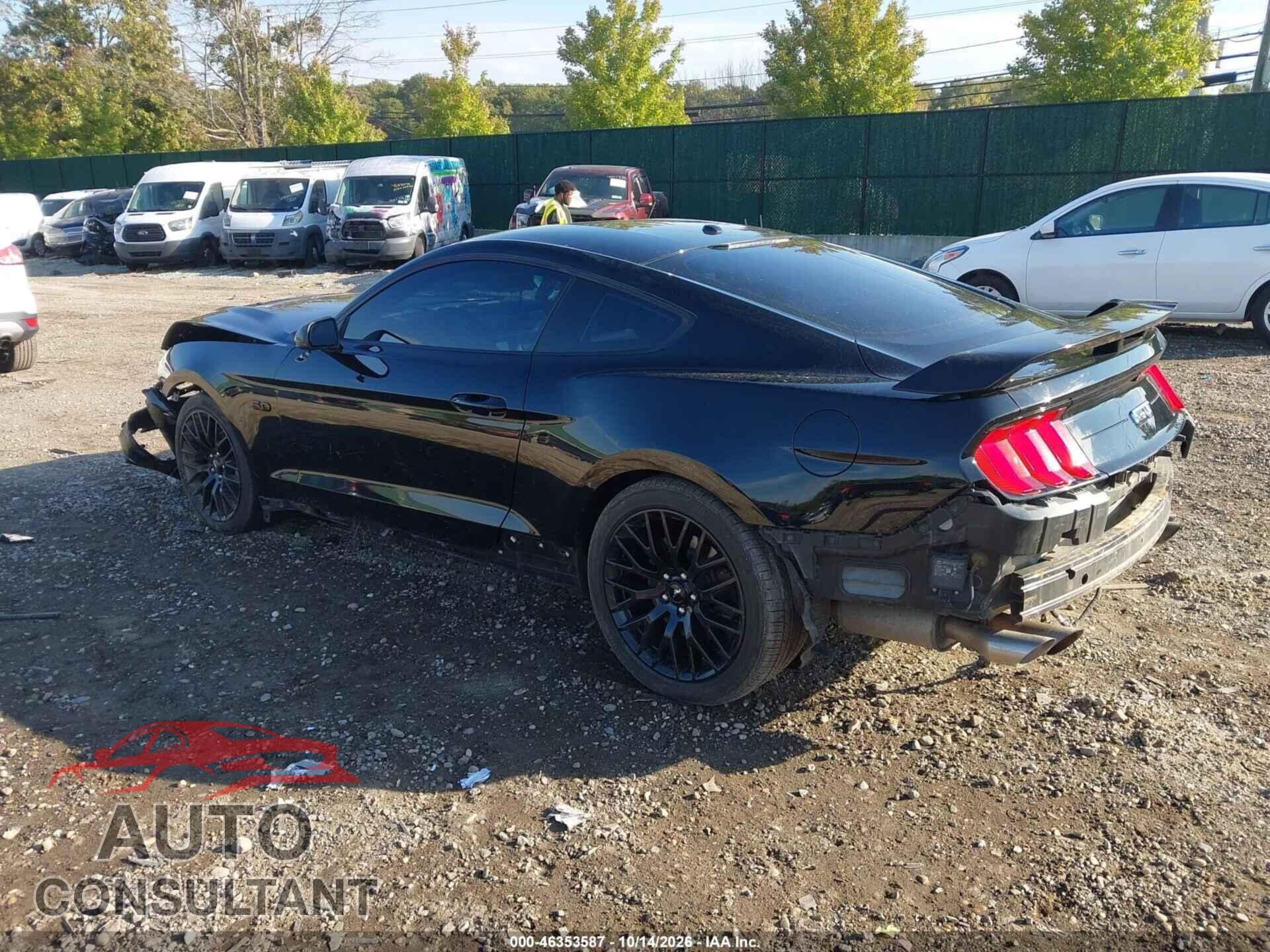 FORD MUSTANG 2018 - 1FA6P8CF9J5161137
