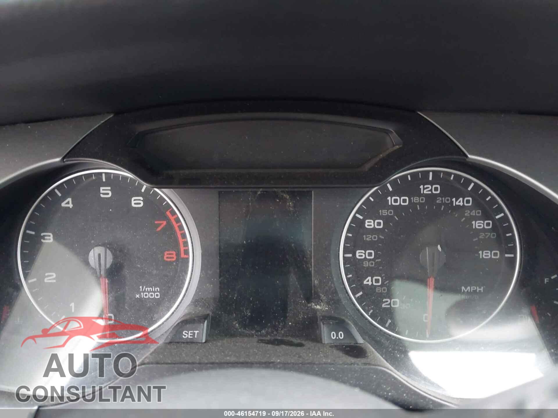 AUDI A4 2011 - WAUDFAFL8BN044287