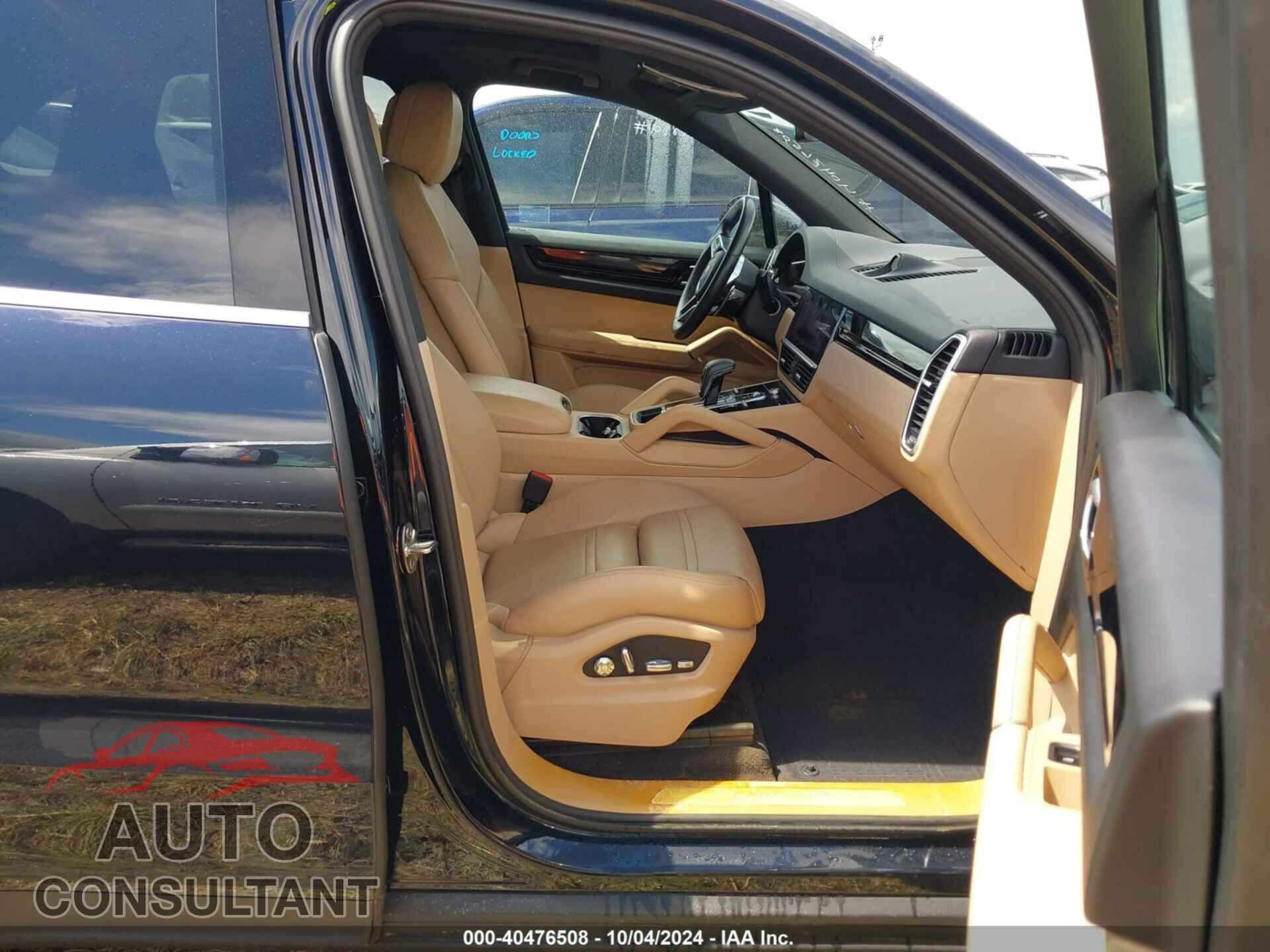 PORSCHE CAYENNE 2020 - WP1AA2AY7LDA05922