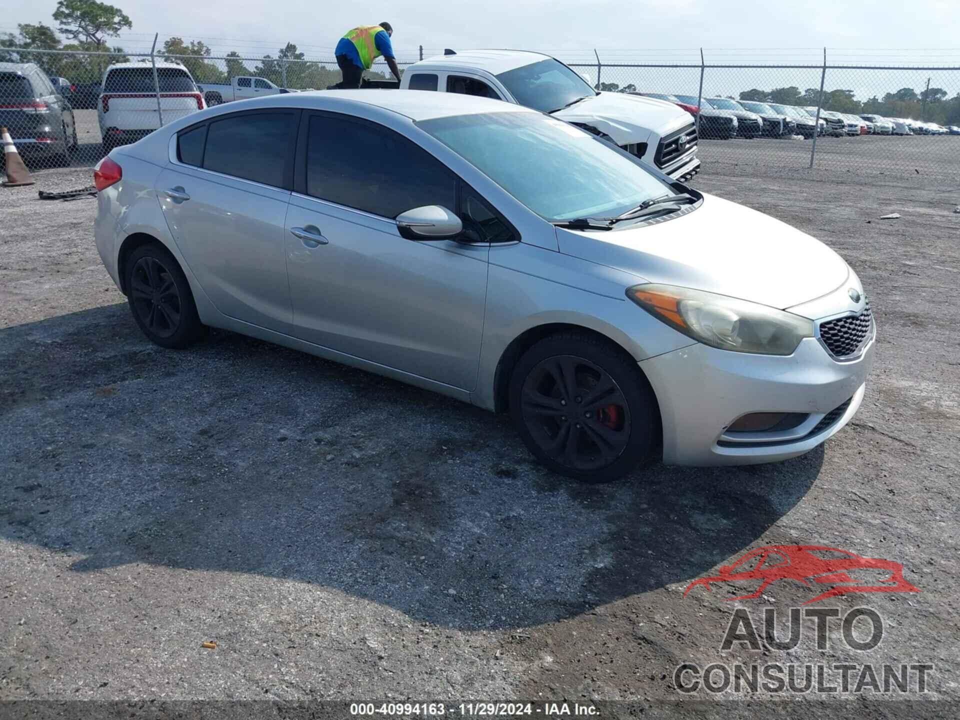 KIA FORTE 2014 - KNAFX4A89E5118332