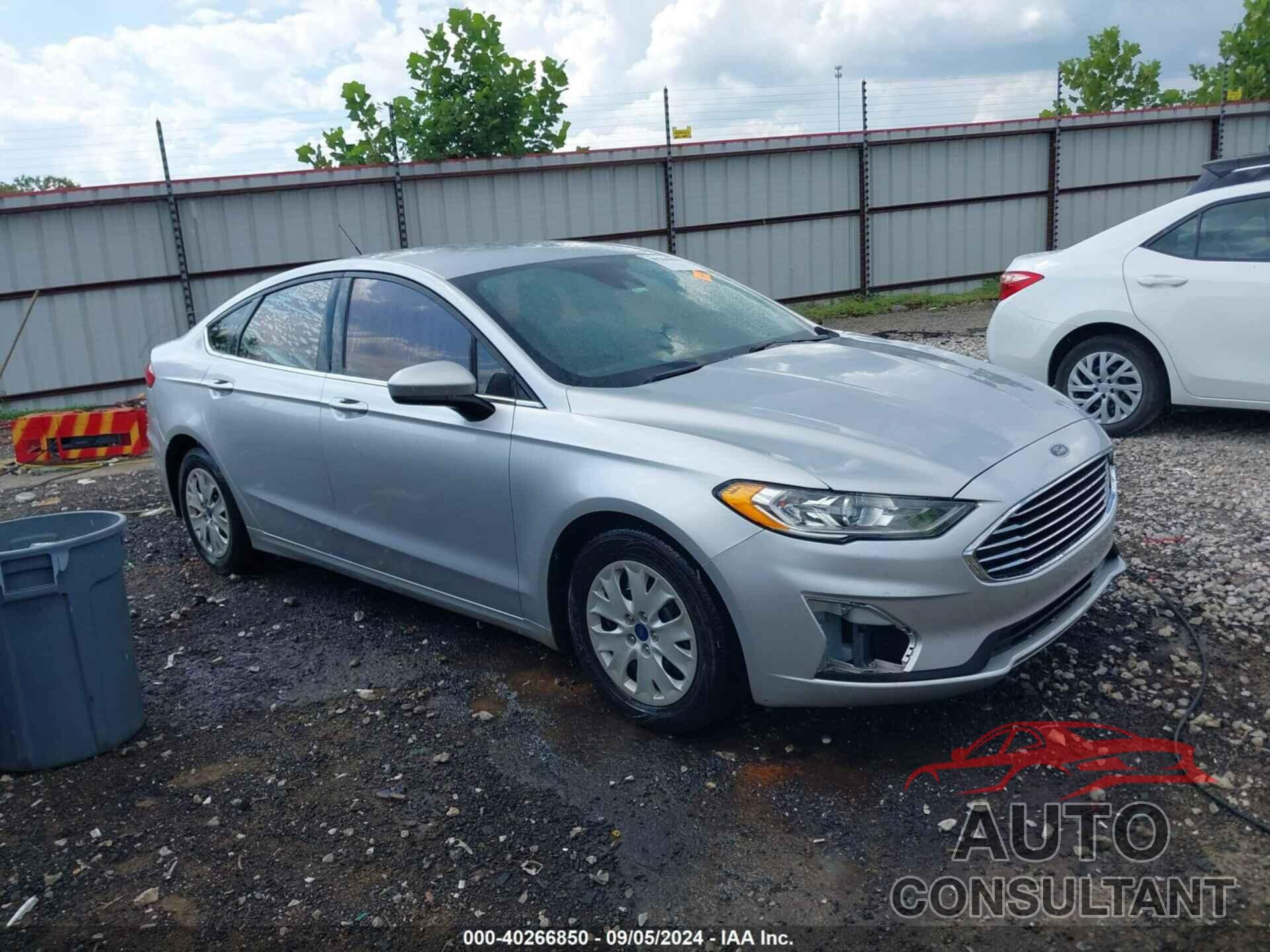 FORD FUSION 2019 - 3FA6P0G73KR113779