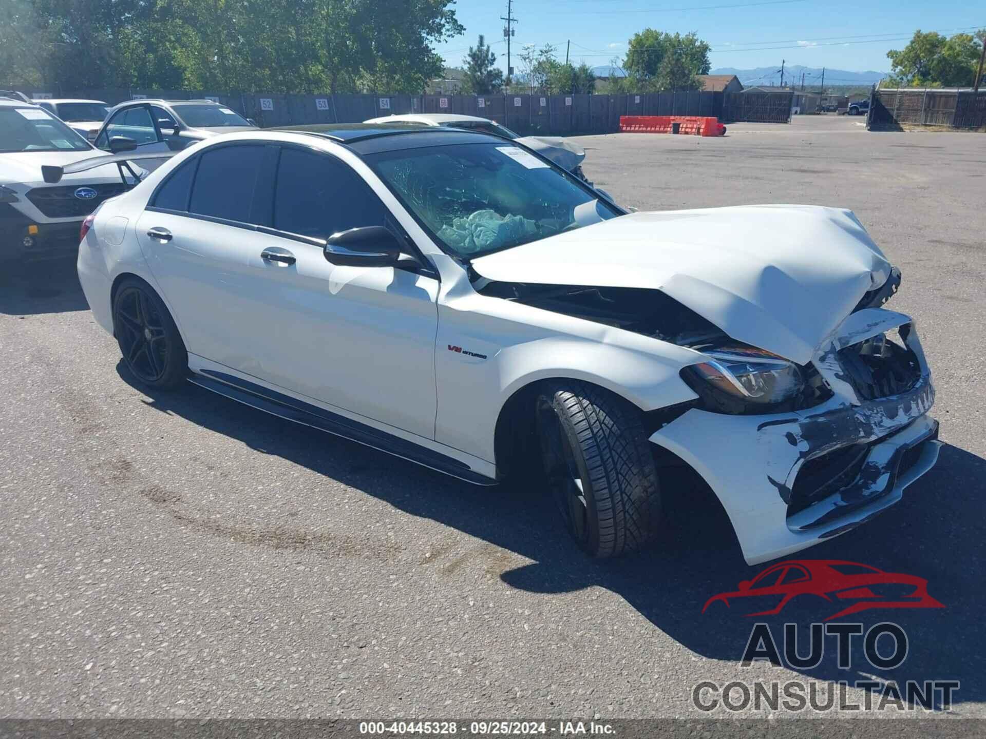 MERCEDES-BENZ C 63 AMG 2015 - 55SWF8HB2FU074865