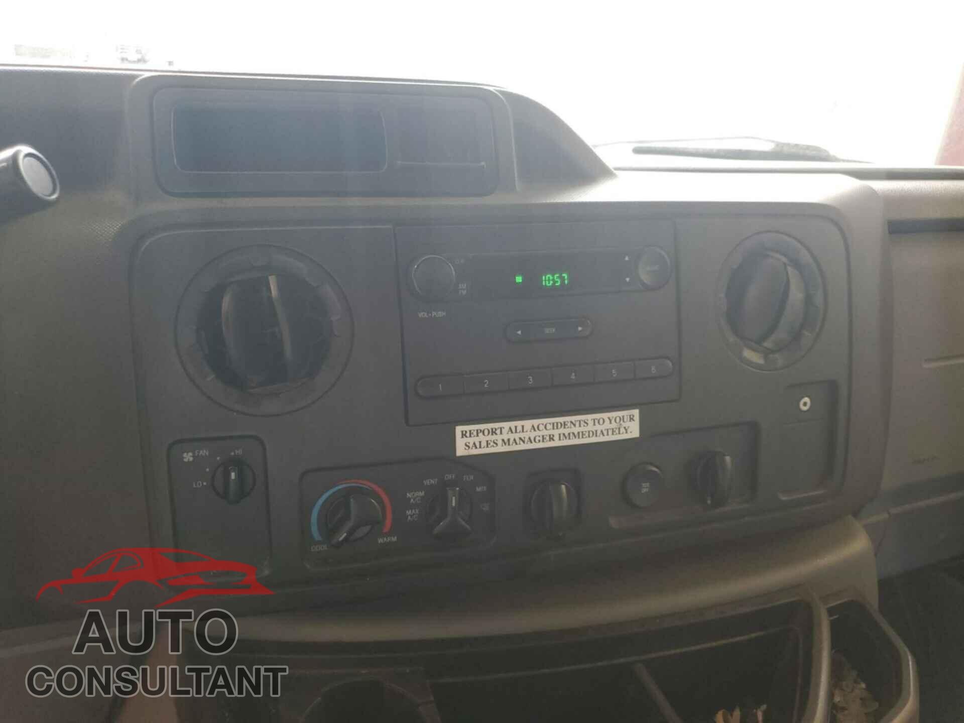 FORD ECONOLINE 2017 - 1FDXE4FS9HDC69114