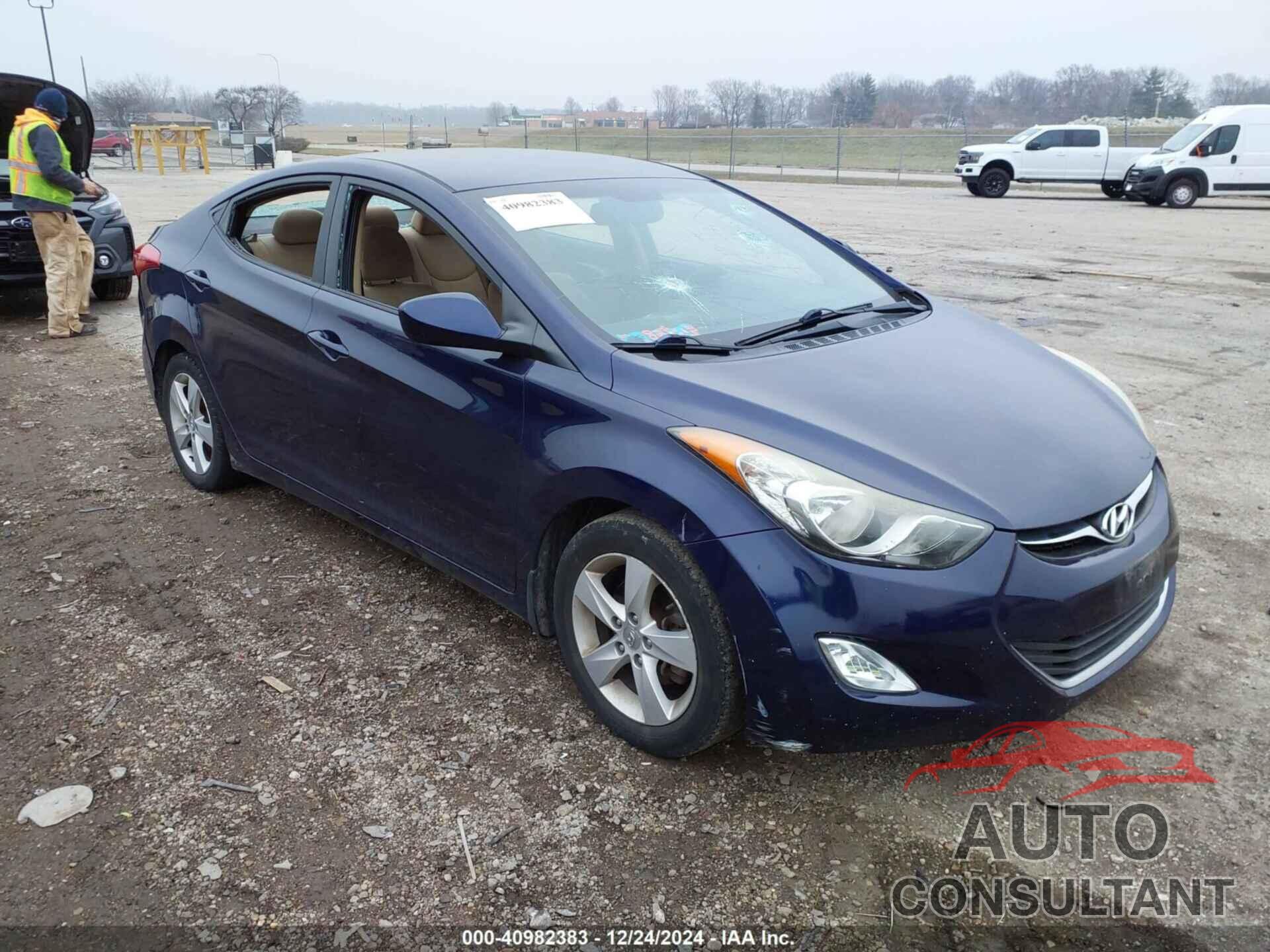 HYUNDAI ELANTRA 2013 - 5NPDH4AE6DH280916