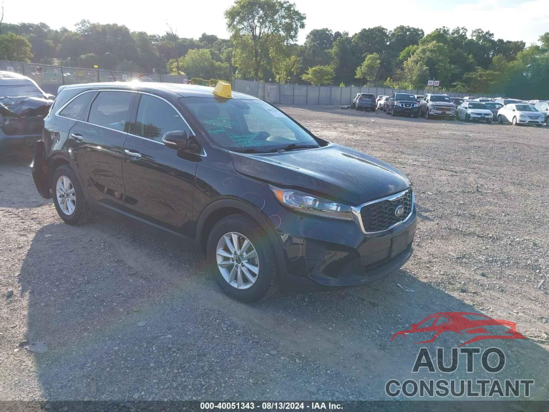 KIA SORENTO 2019 - 5XYPG4A3XKG596094