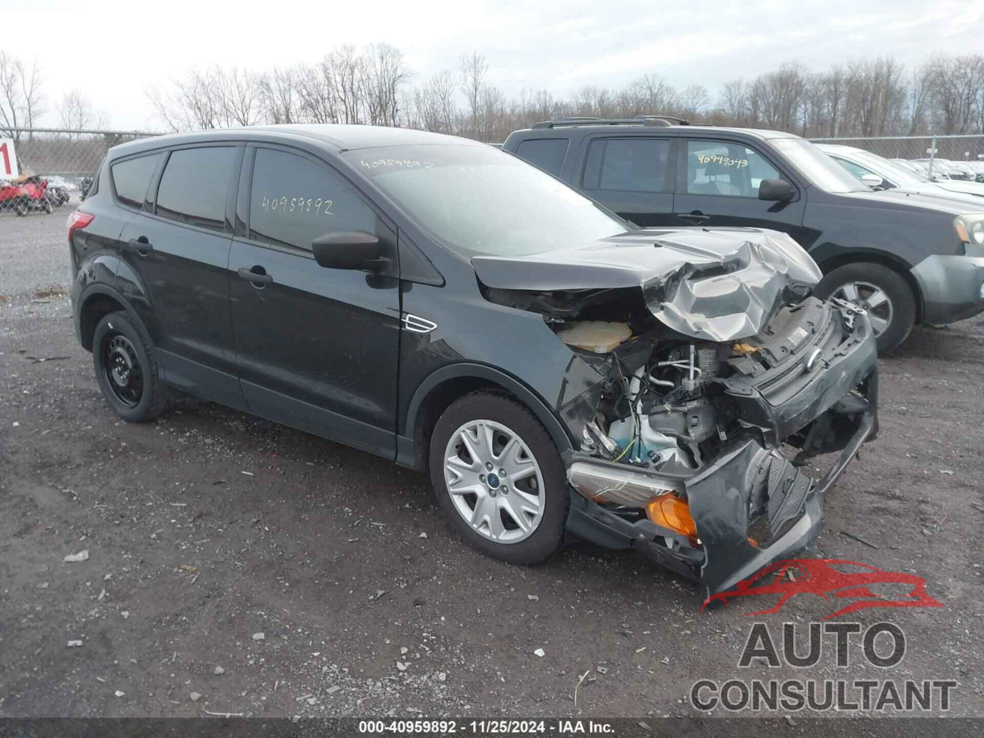 FORD ESCAPE 2015 - 1FMCU0F78FUB70173