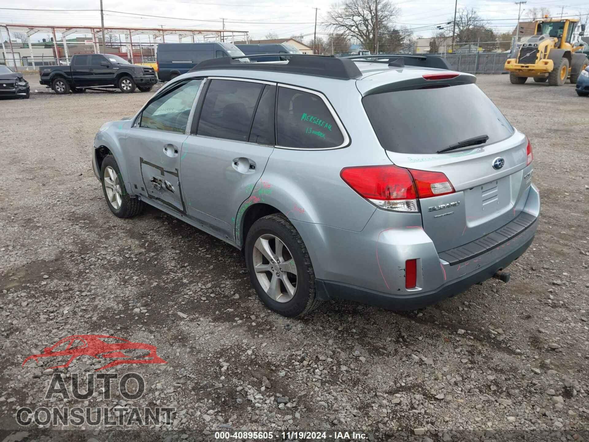 SUBARU OUTBACK 2013 - 4S4BRBLC8D3301406