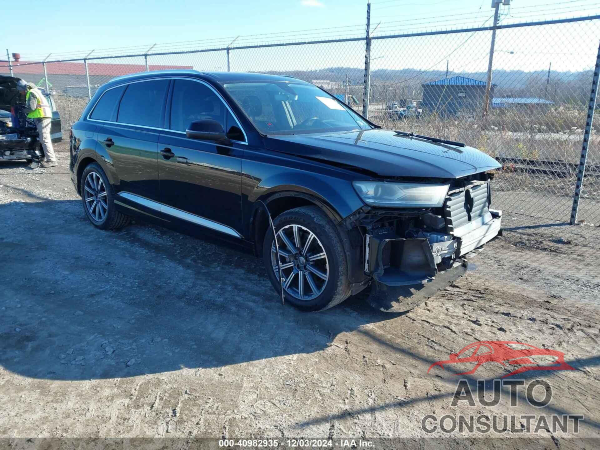 AUDI Q7 2017 - WA1LAAF77HD003500