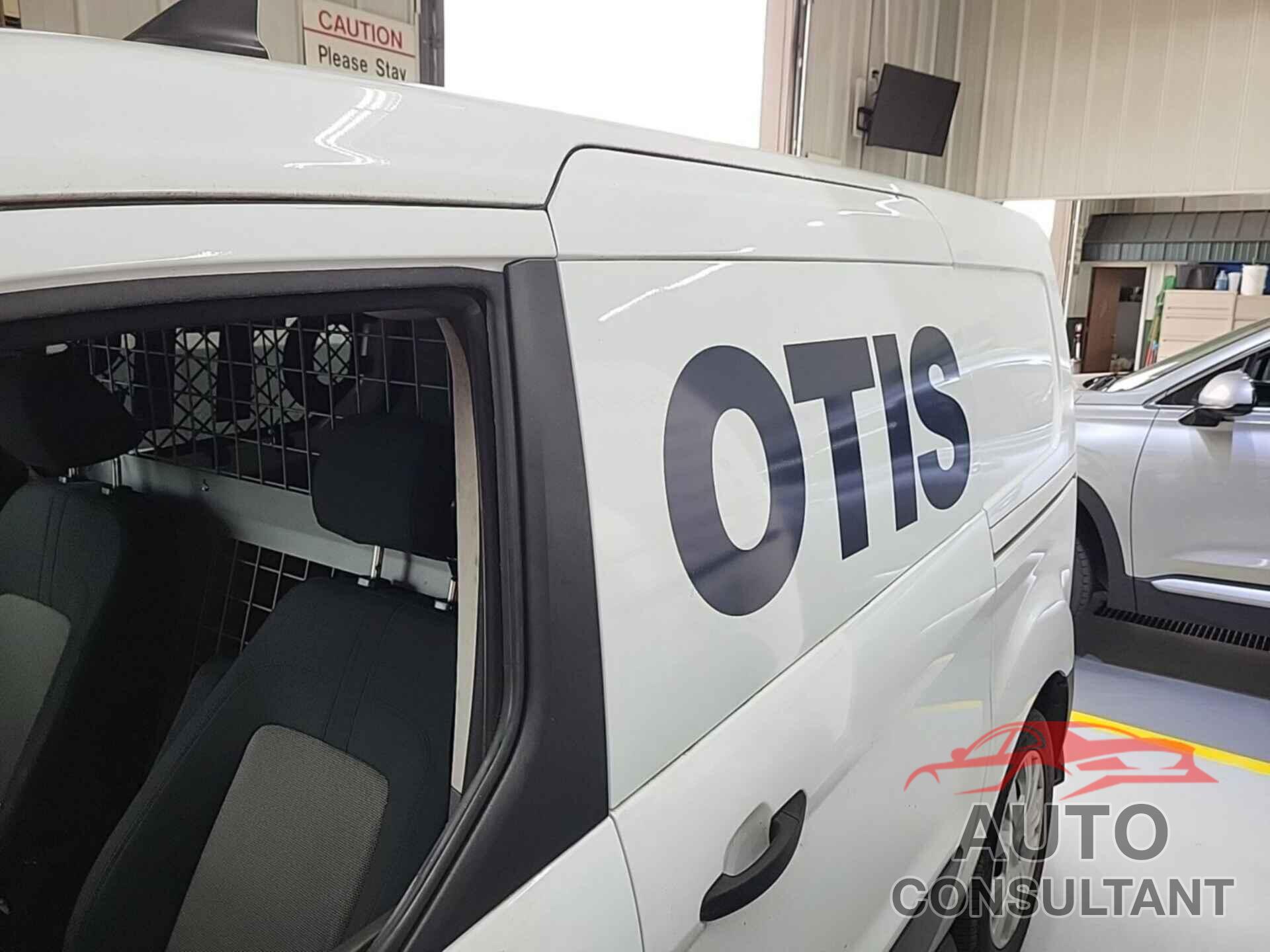 FORD TRANSIT CONNECT 2020 - NM0LS7E22L1460105