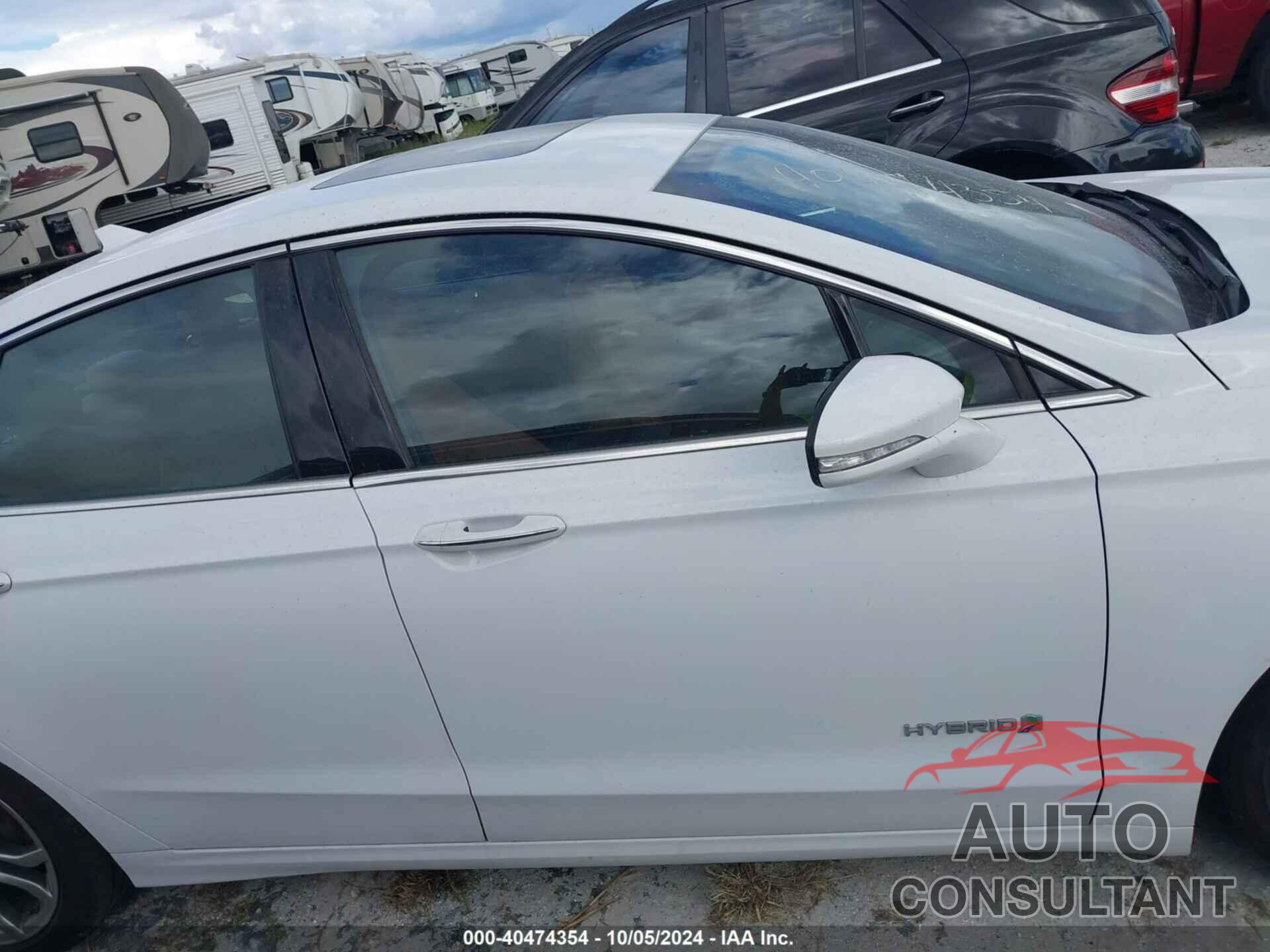 FORD FUSION HYBRID 2019 - 3FA6P0RU8KR235671