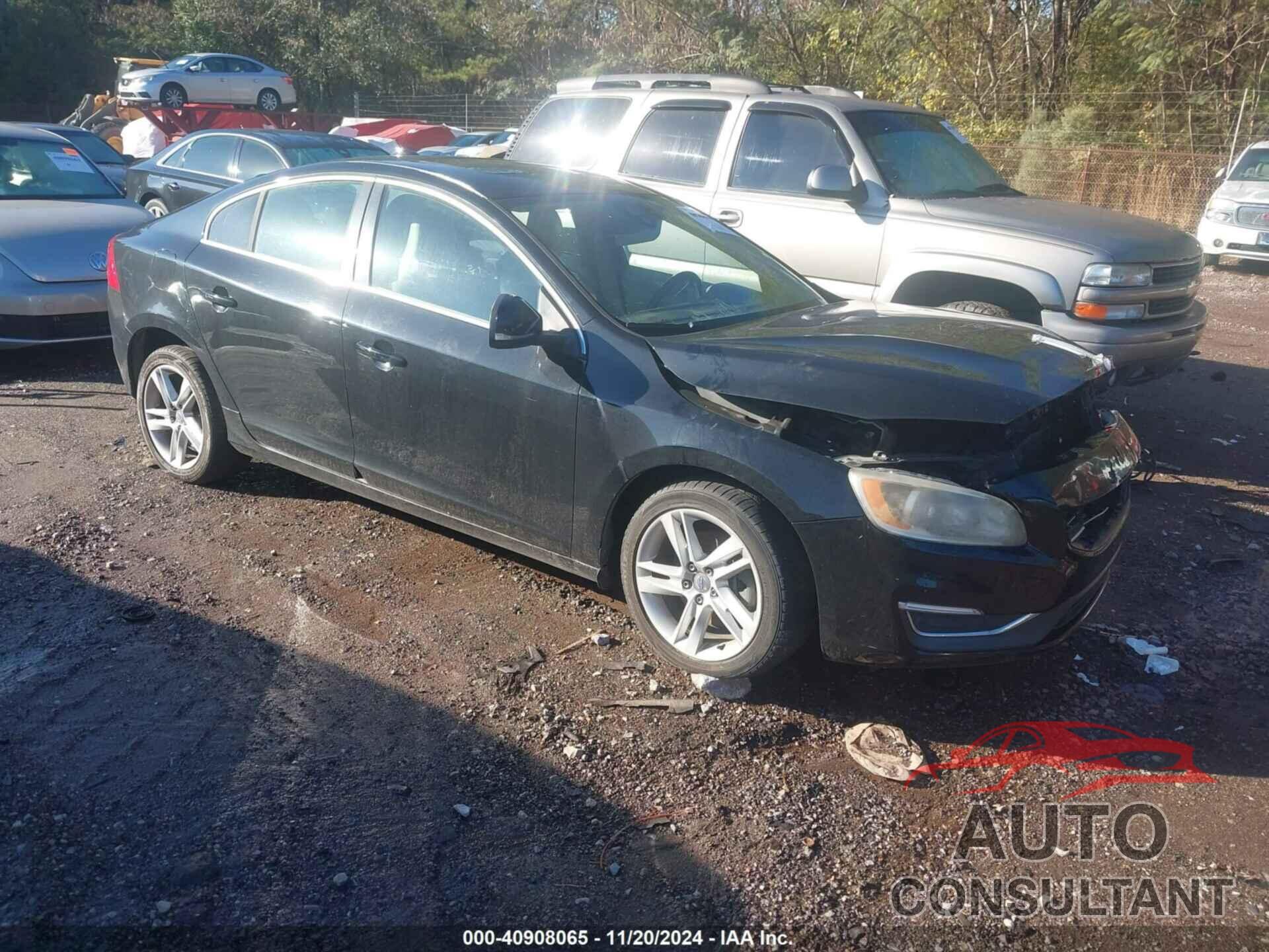 VOLVO S60 2015 - YV140MFK2F1362121