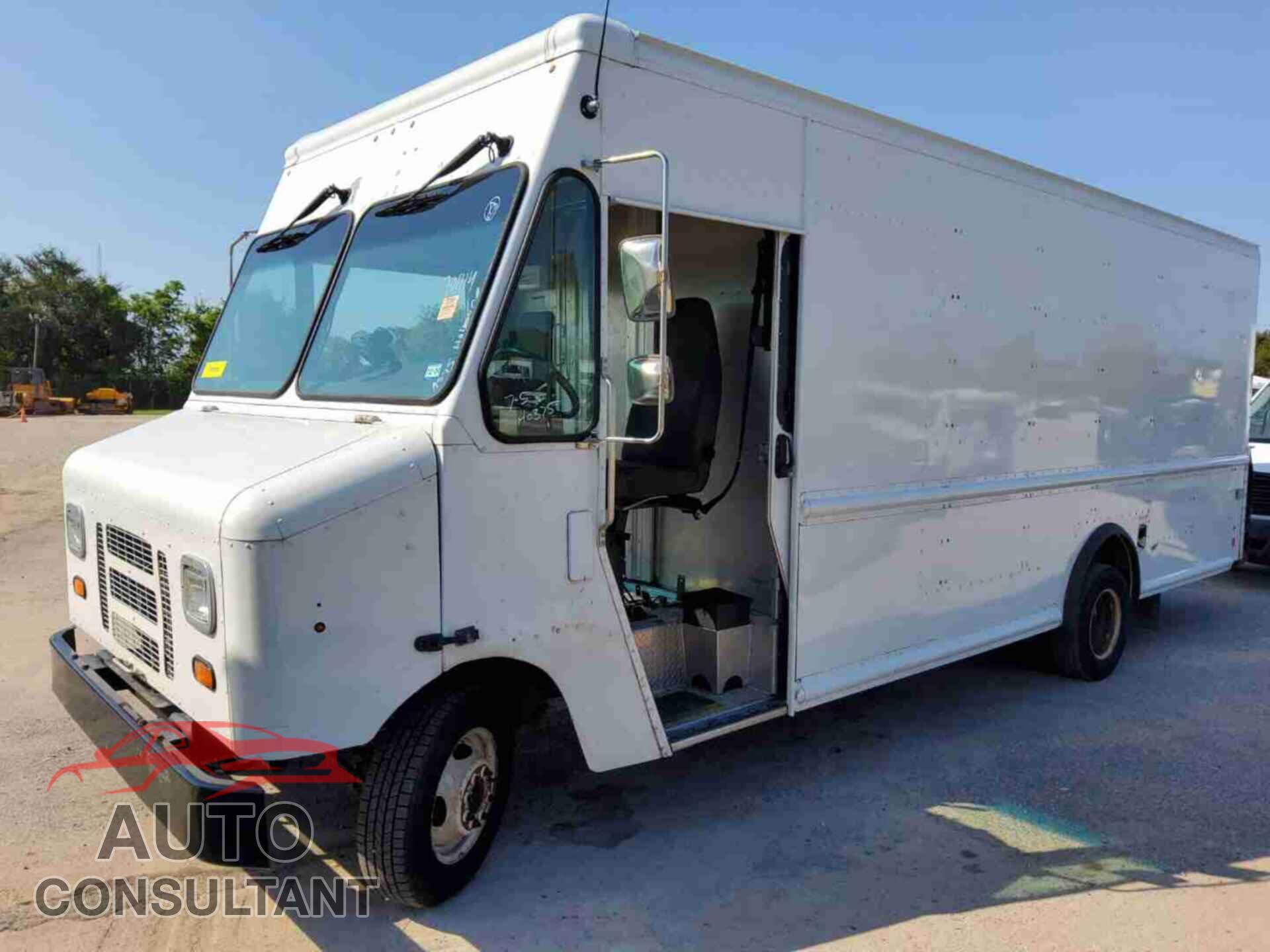 FORD ECONOLINE 2016 - 1FC3E4KL8GDC05694