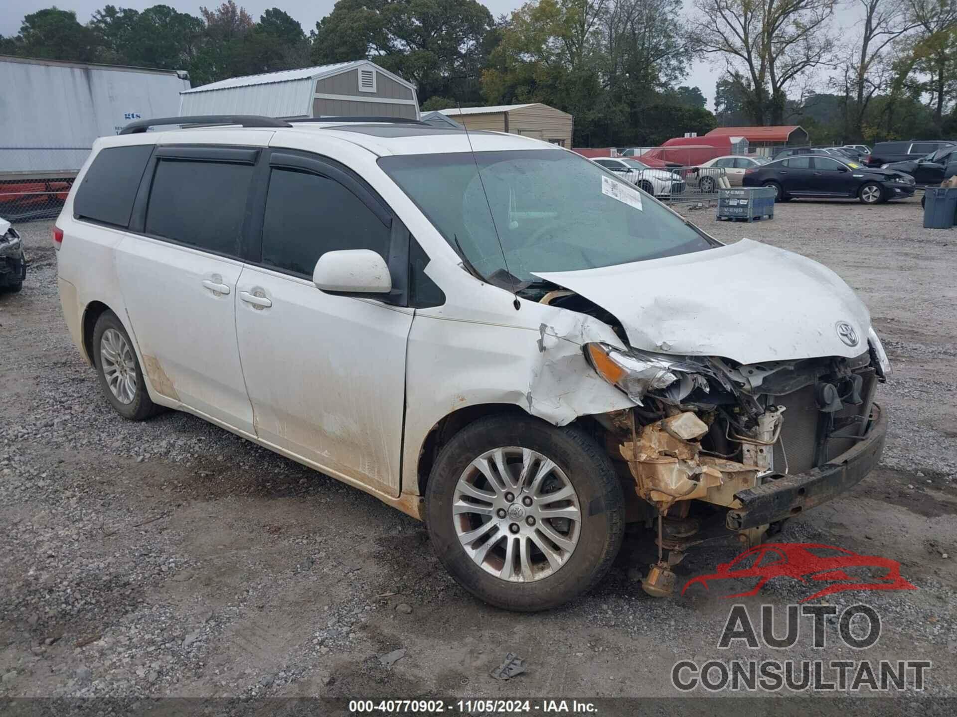 TOYOTA SIENNA 2014 - 5TDYK3DC8ES446419