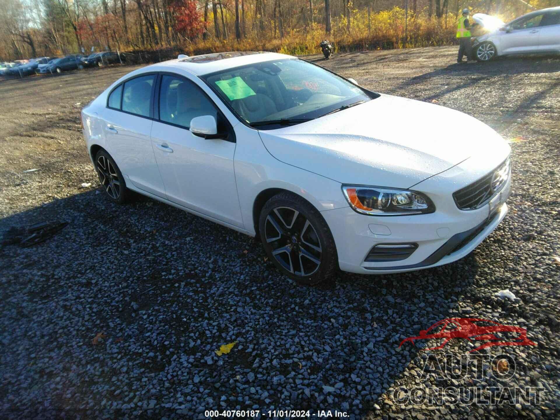 VOLVO S60 2017 - YV126MFL1H2437449