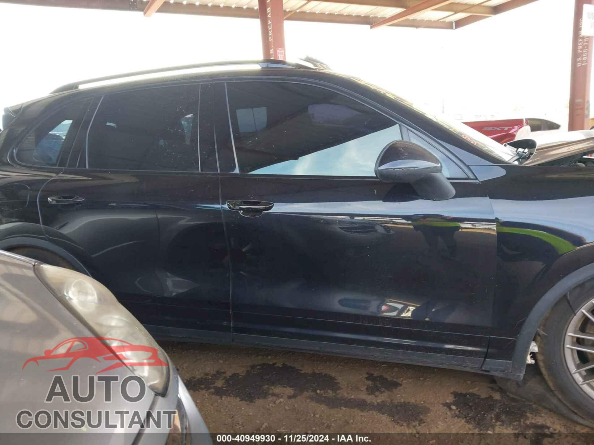 PORSCHE CAYENNE 2011 - WP1AC2A22BLA88234