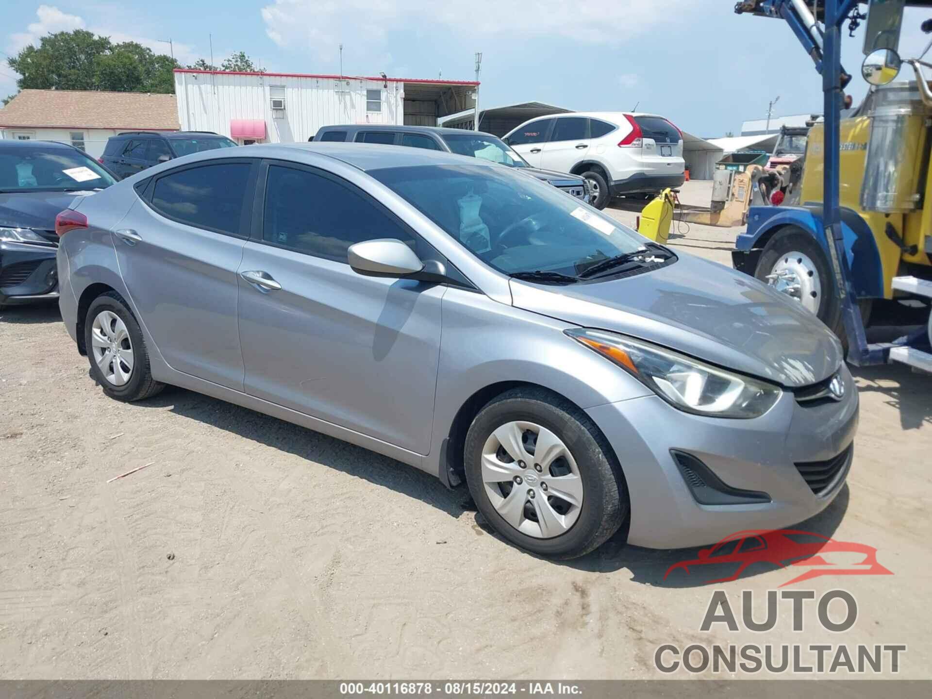 HYUNDAI ELANTRA 2016 - 5NPDH4AE8GH717416