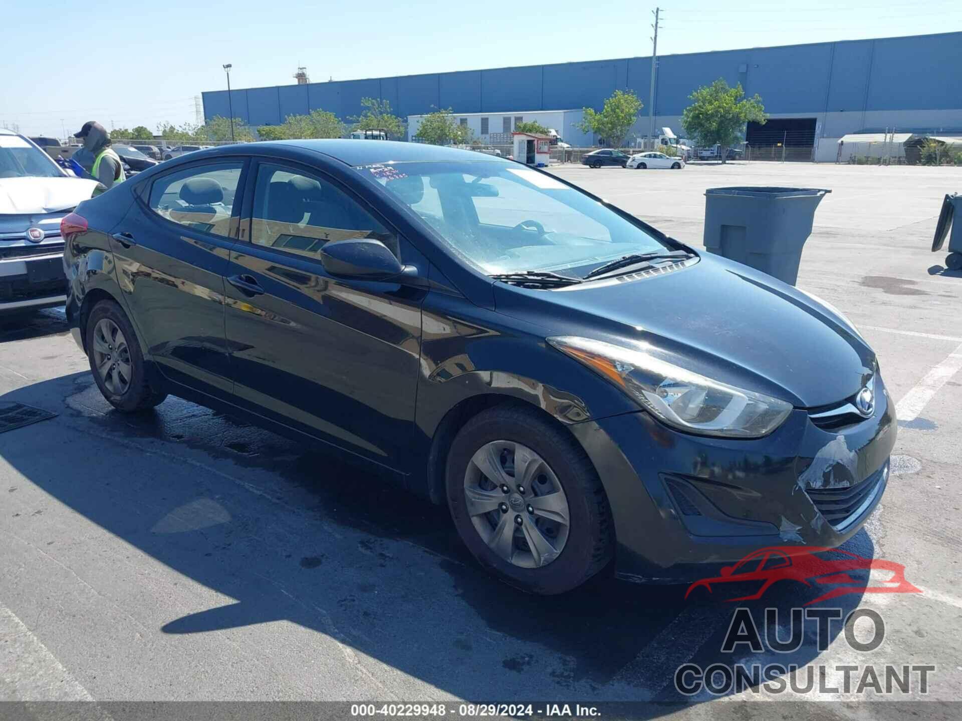 HYUNDAI ELANTRA 2016 - 5NPDH4AE4GH699755