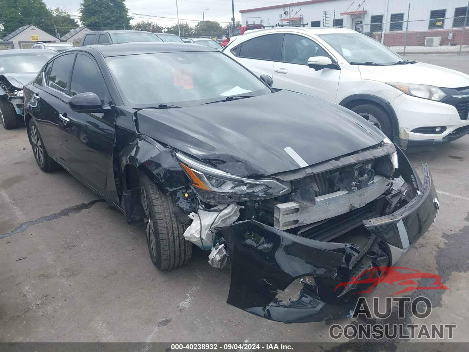 NISSAN ALTIMA 2019 - 1N4BL4DV4KC101403