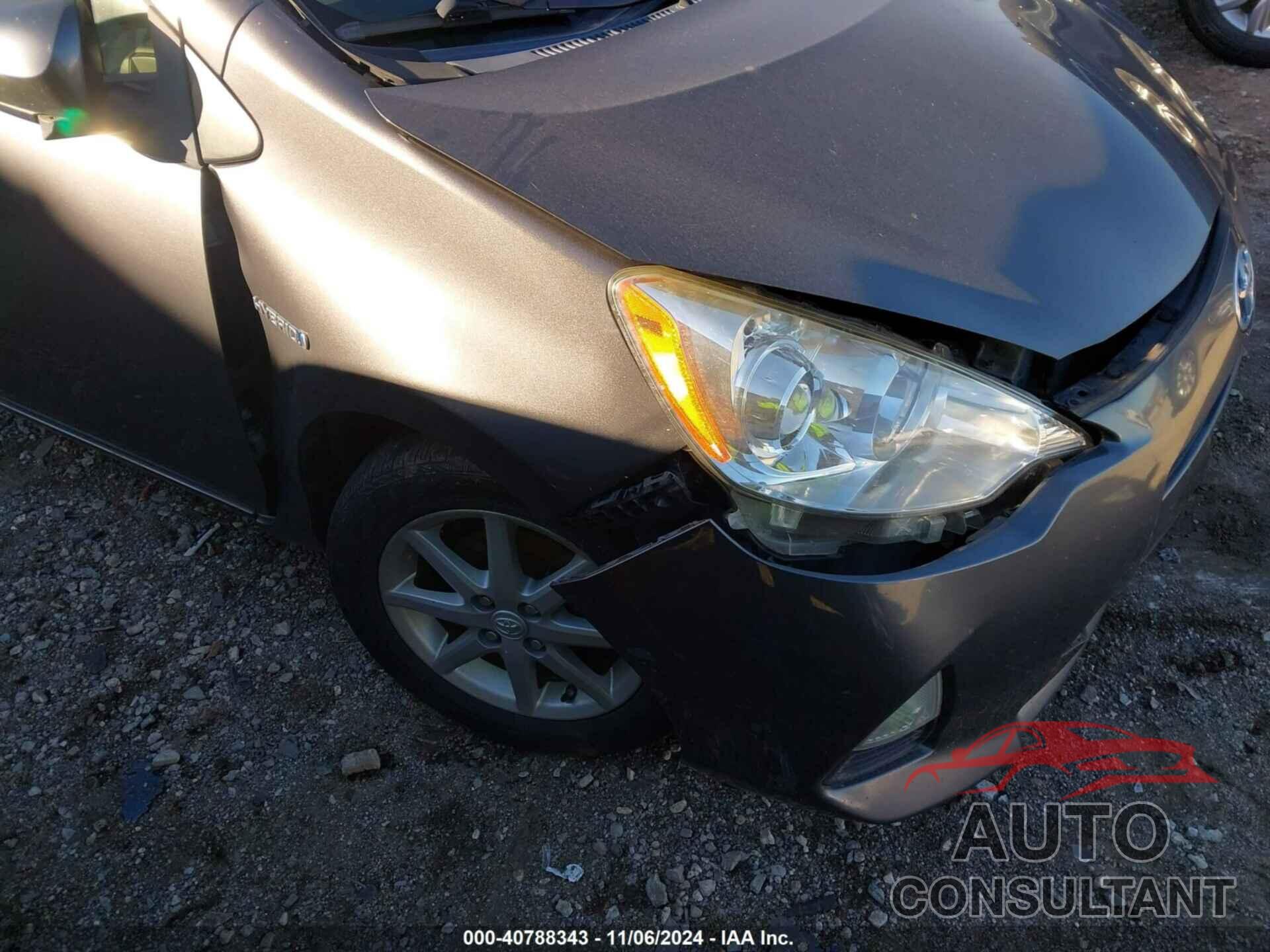 TOYOTA PRIUS C 2014 - JTDKDTB39E1570814