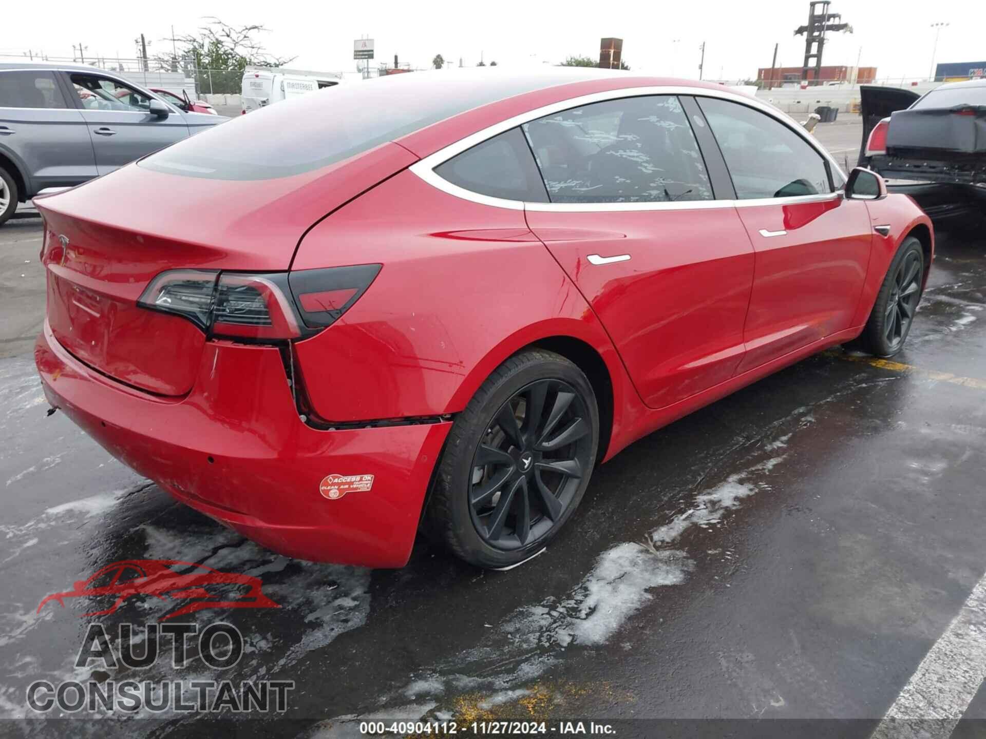 TESLA MODEL 3 2018 - 5YJ3E1EA6JF018043
