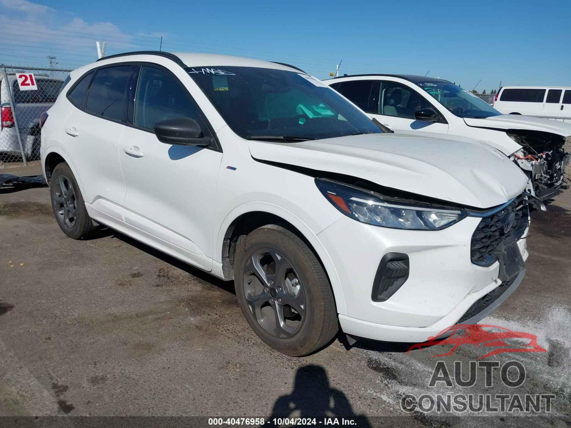 2024 ESCAPE FORD