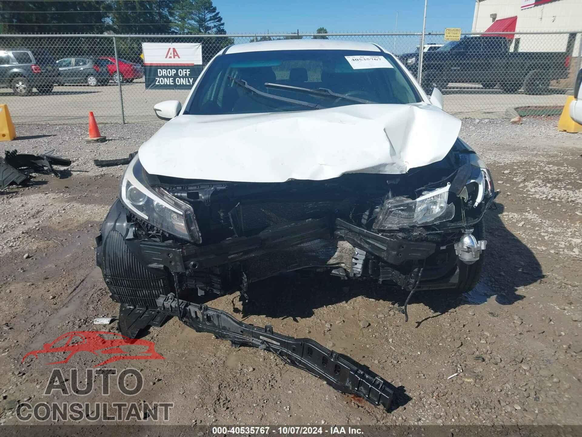 KIA FORTE 2017 - KNAFK5A84H5725537