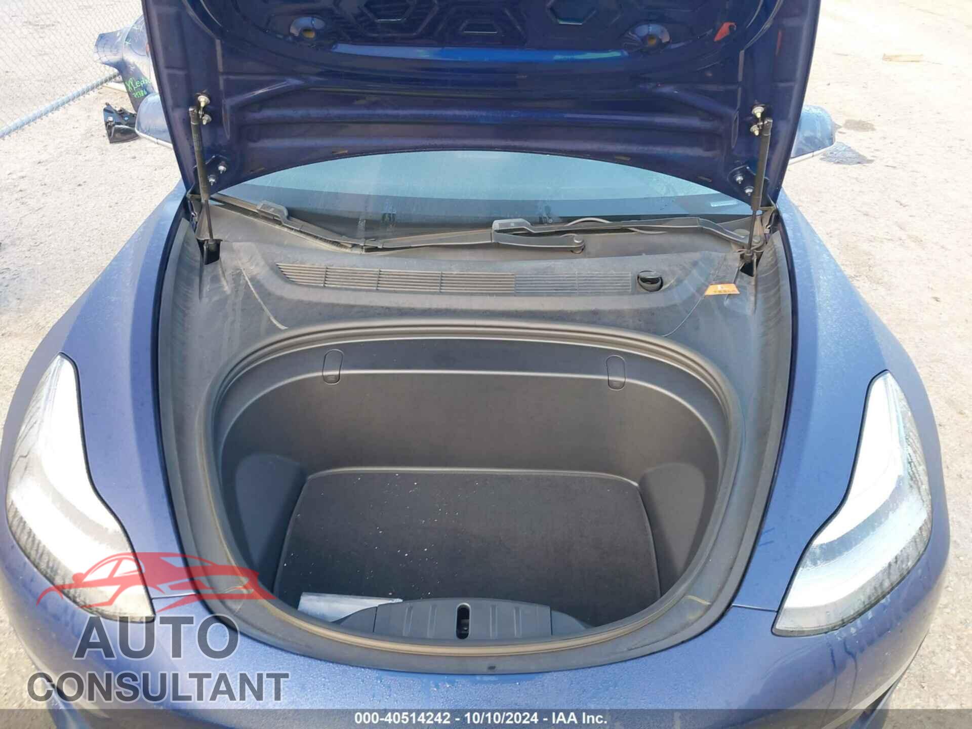 TESLA MODEL 3 2018 - 5YJ3E1EA9JF118024