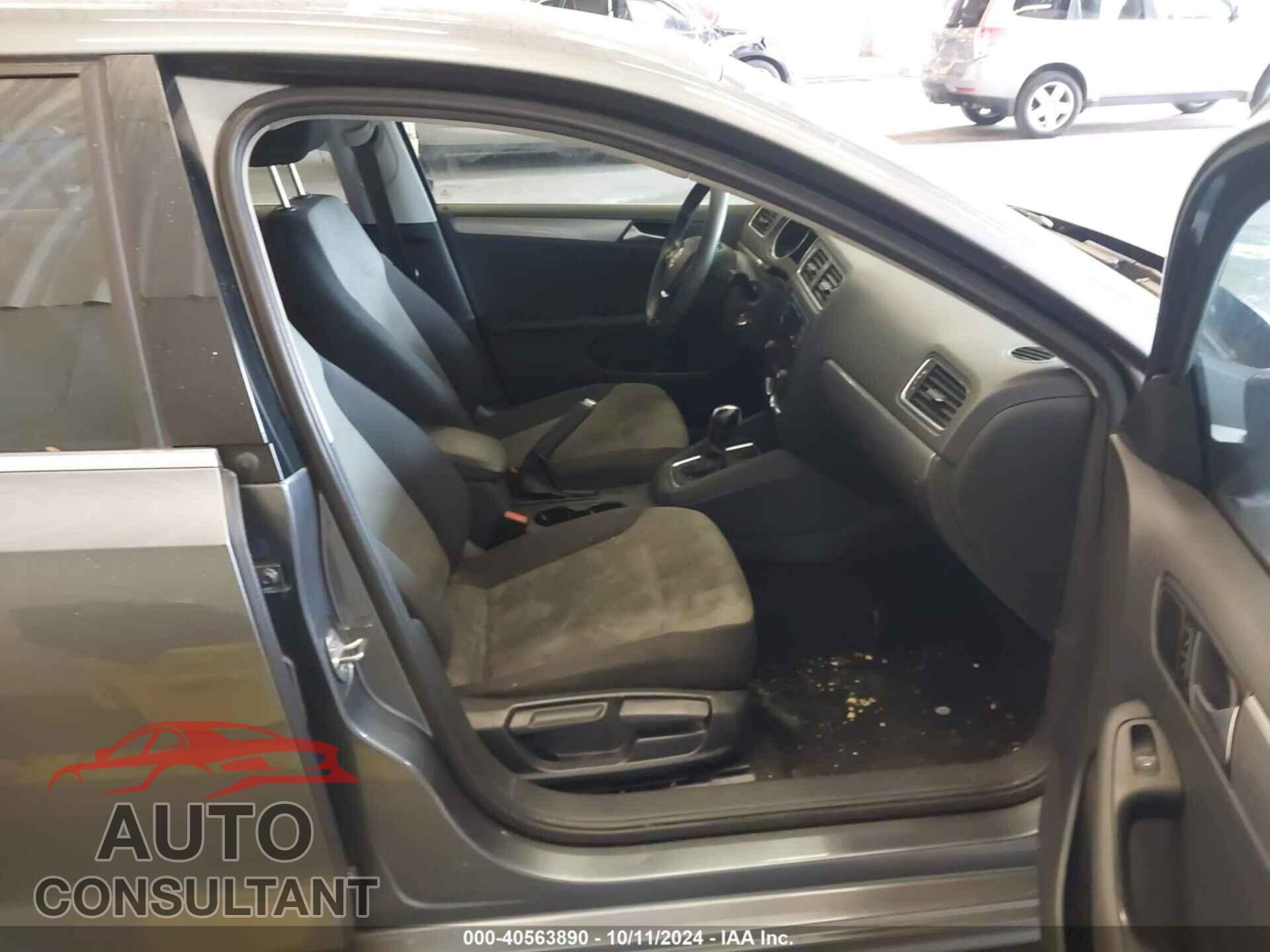 VOLKSWAGEN JETTA 2017 - 3VW2B7AJ2HM317030