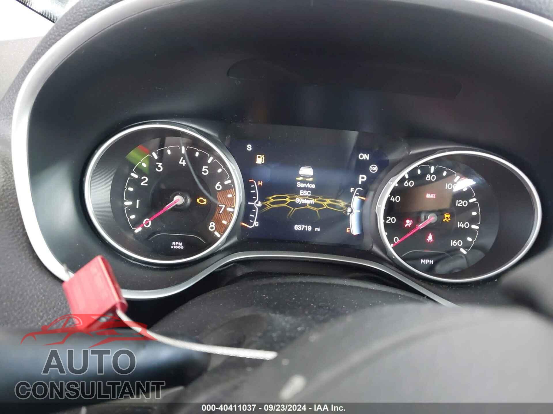 JEEP COMPASS 2019 - 3C4NJDCB1KT842424