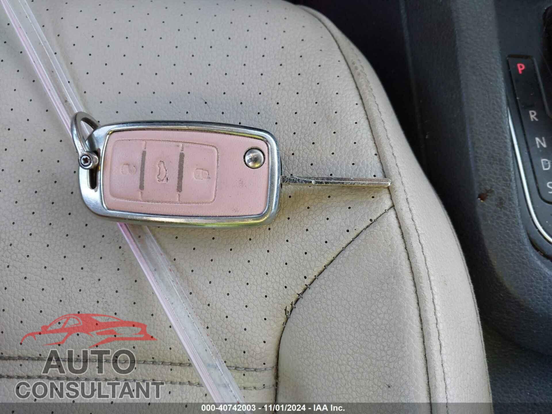 VOLKSWAGEN JETTA 2017 - 3VWDB7AJ2HM307199