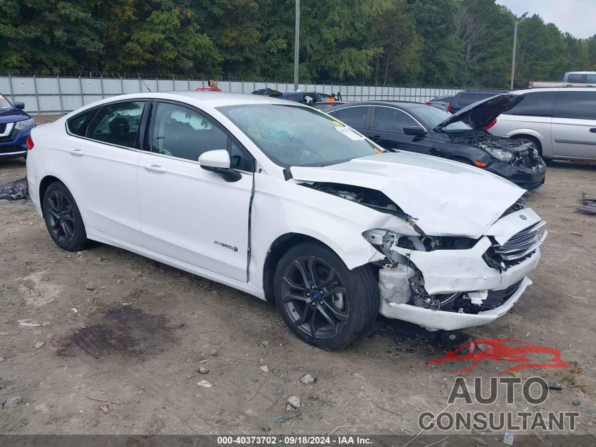 FORD FUSION HYBRID 2018 - 3FA6P0LU7JR124634