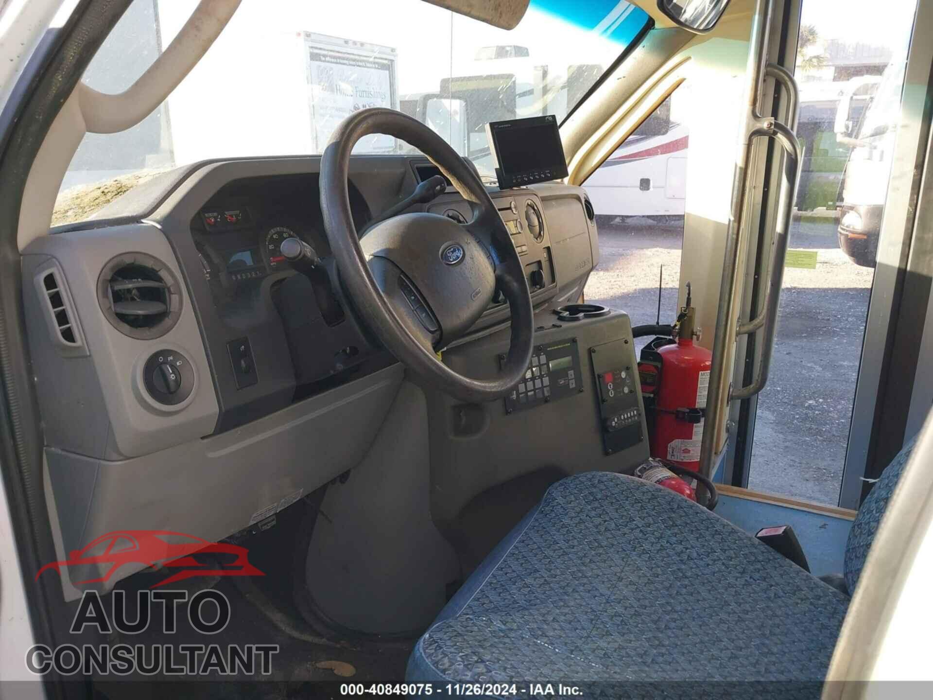 FORD E-350 CUTAWAY 2011 - 1FDEE3FS9BDA22782