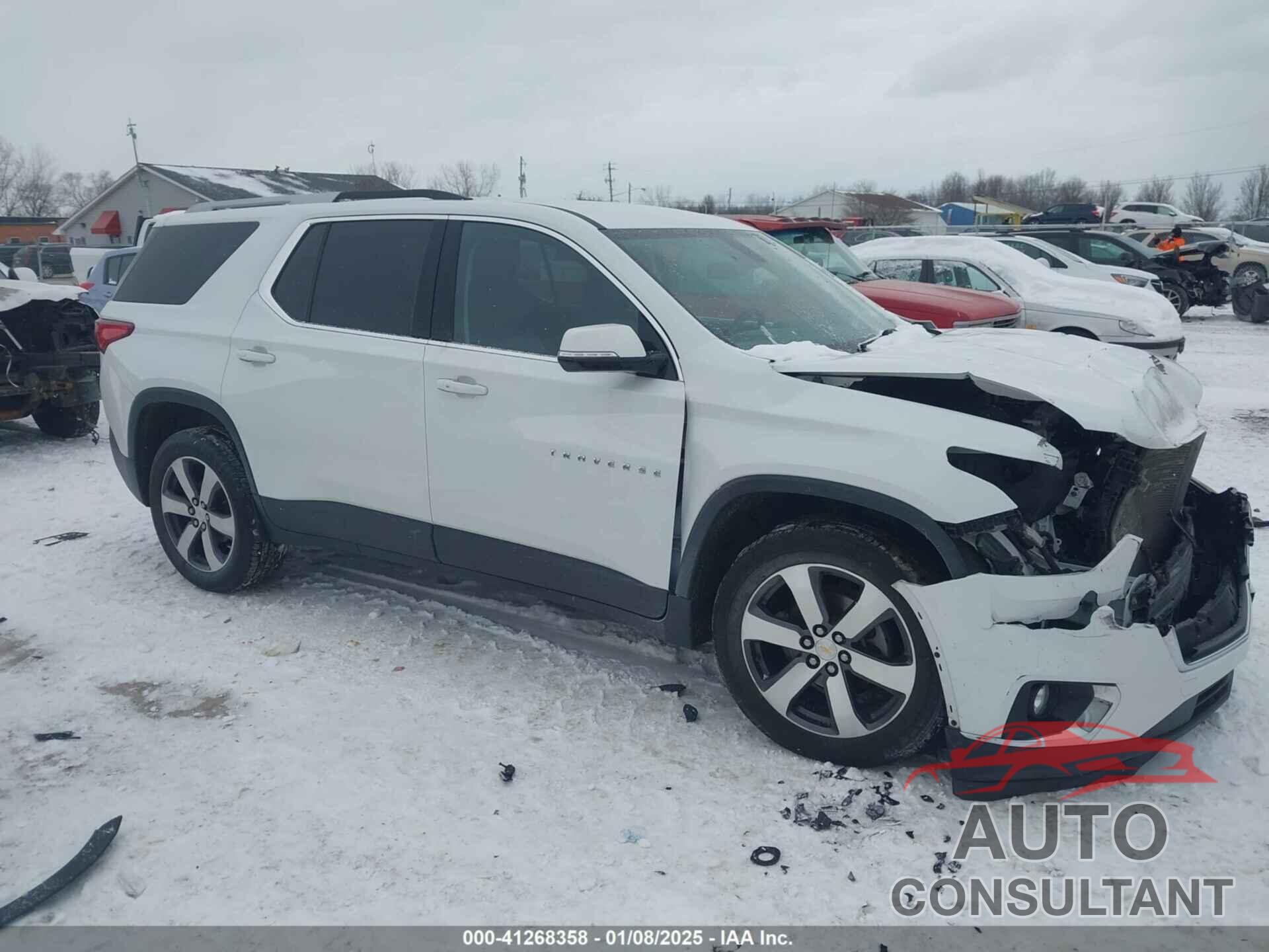 CHEVROLET TRAVERSE 2018 - 1GNEVHKW8JJ134412