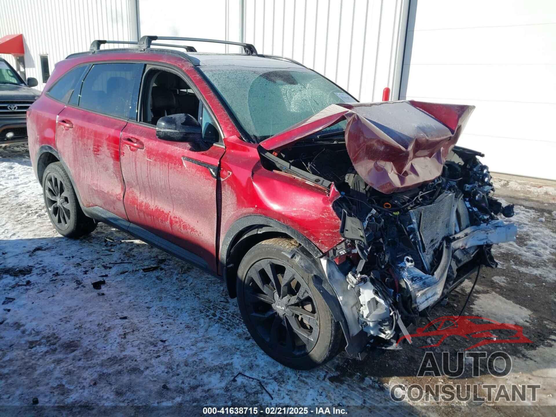 KIA SORENTO 2022 - 5XYRKDLF3NG121762