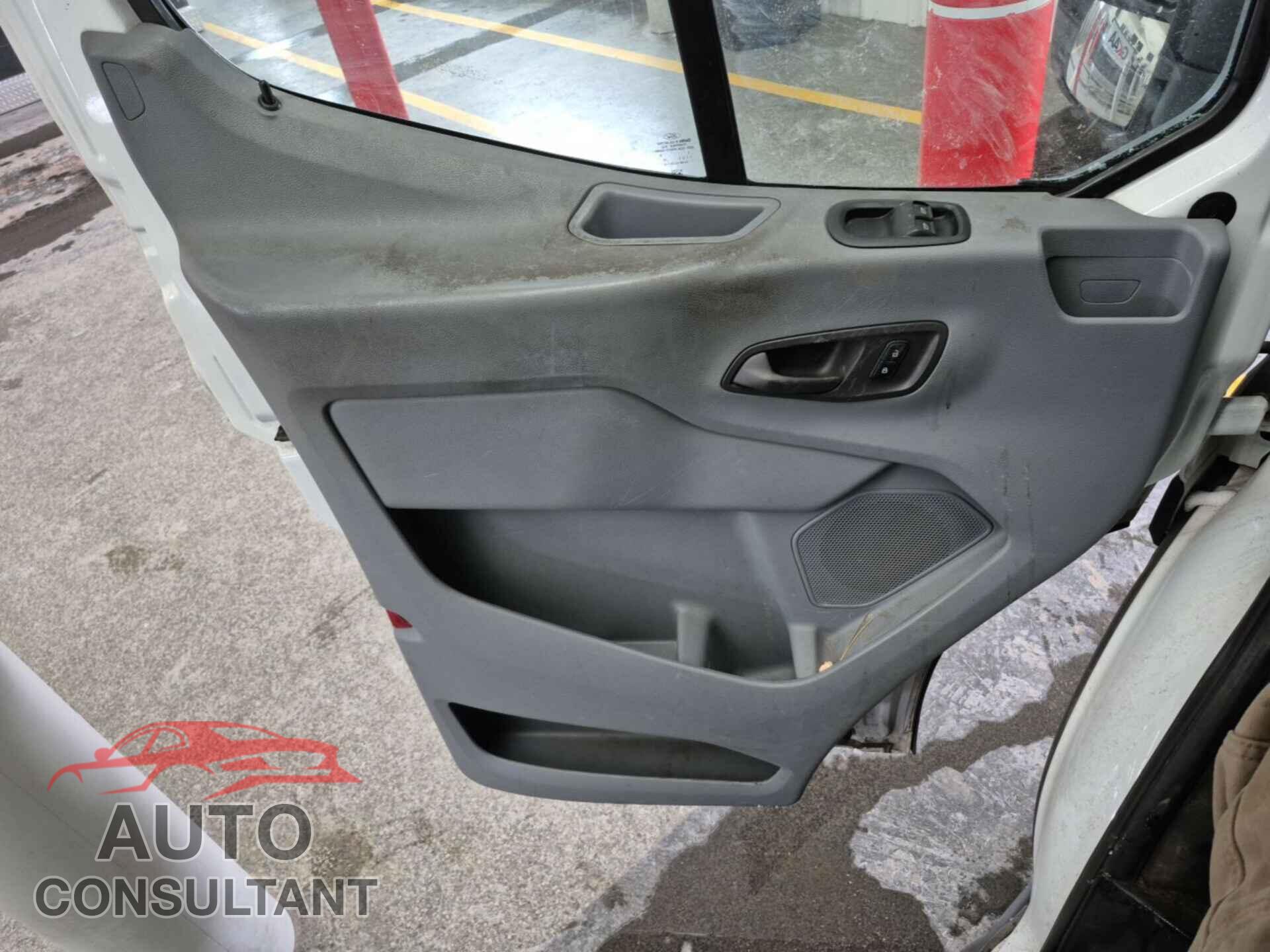 FORD TRANSIT 2015 - 1FTNE2YM0FKB29959