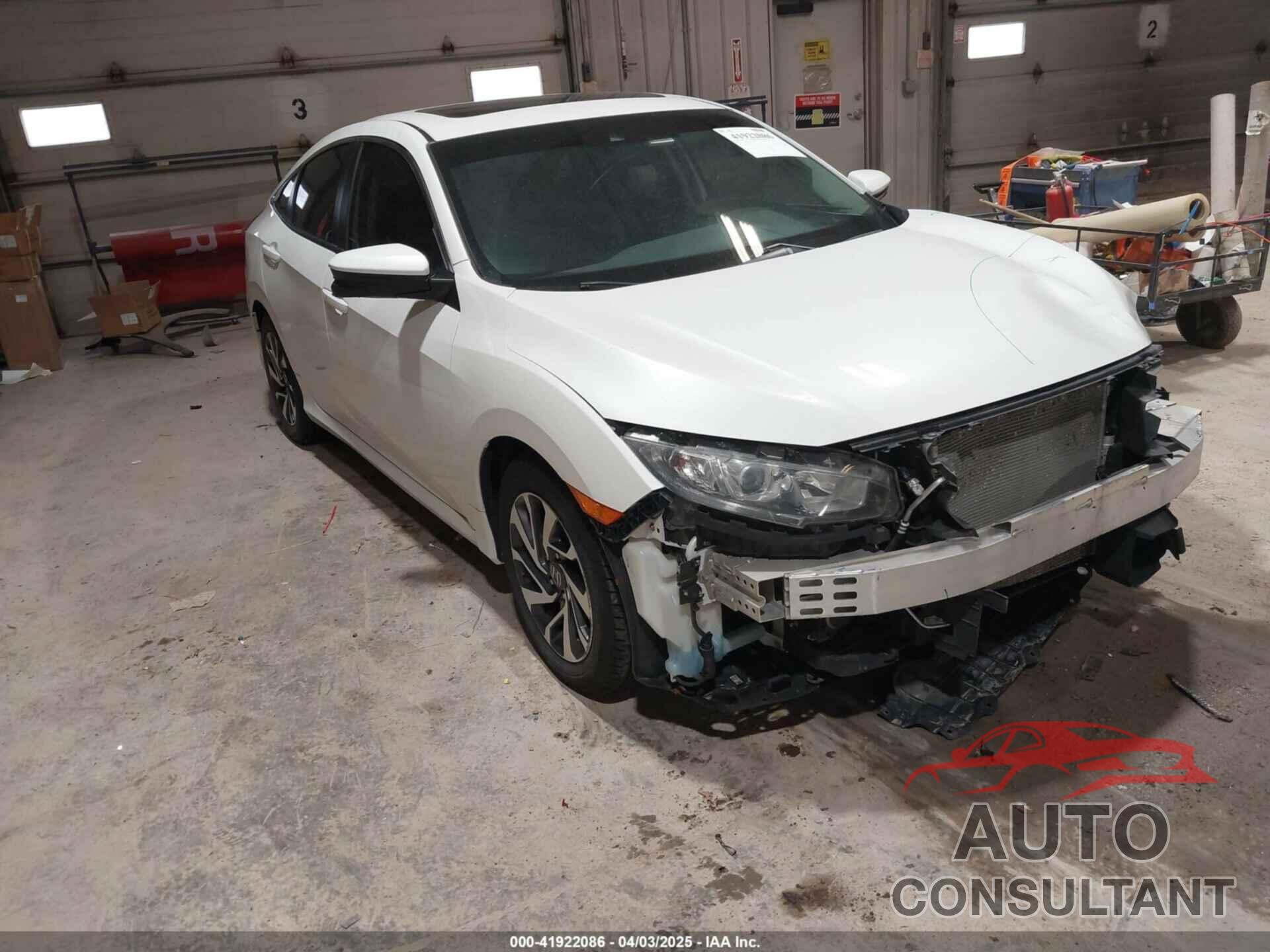 HONDA CIVIC 2017 - 19XFC2F87HE081592