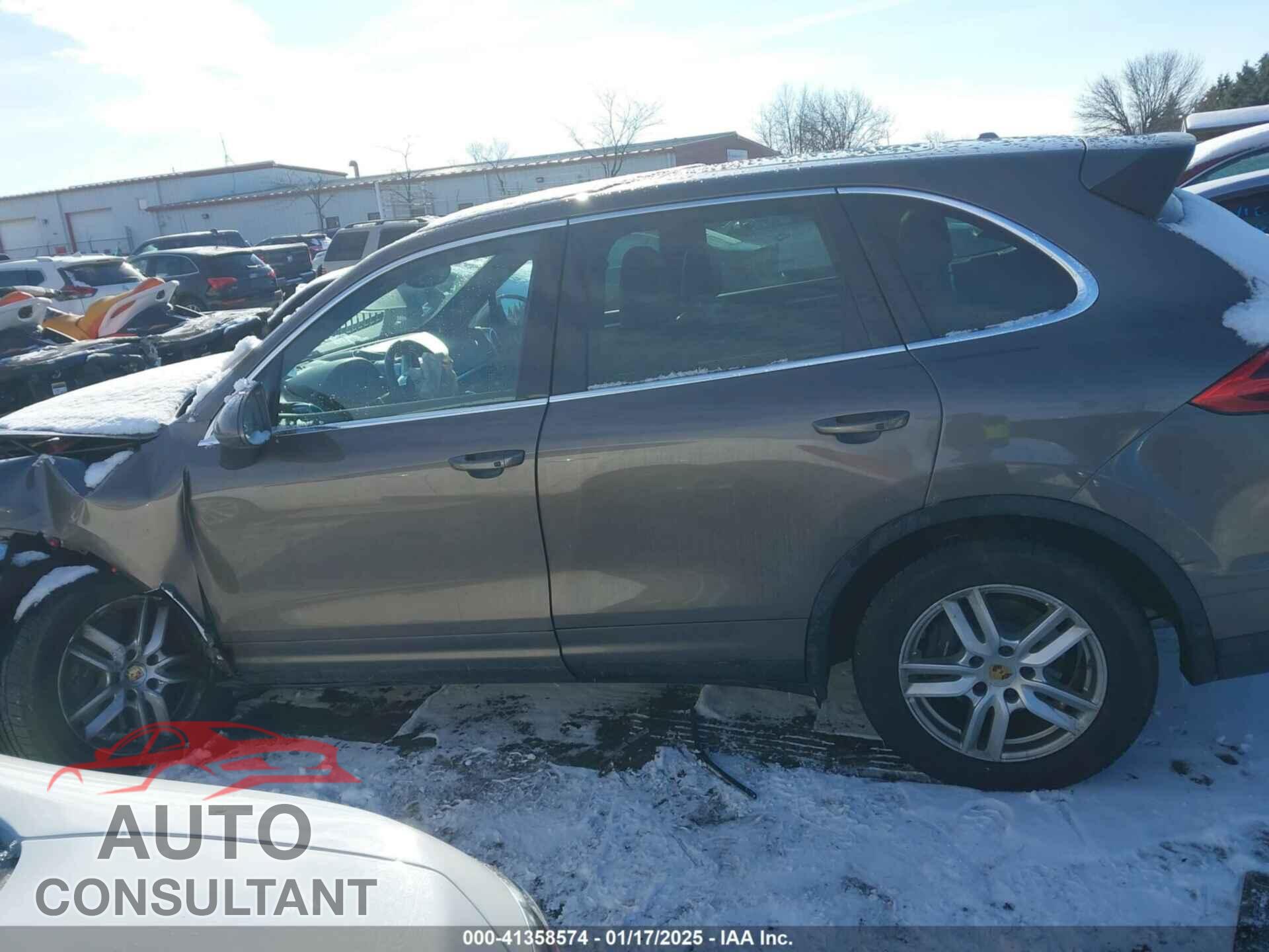PORSCHE CAYENNE 2016 - WP1AA2A21GLA05440