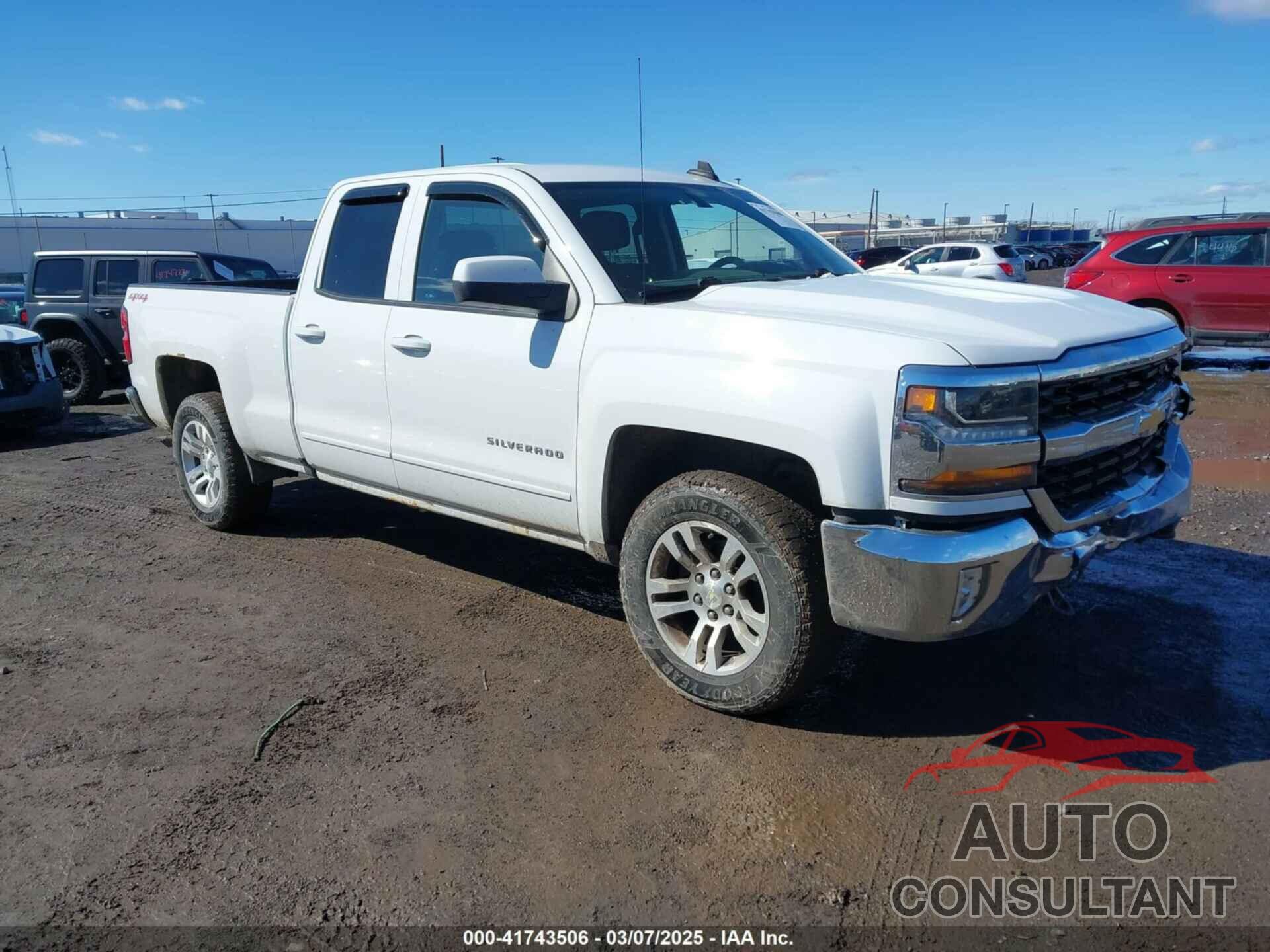 CHEVROLET SILVERADO 1500 2016 - 1GCVKREC1GZ275874