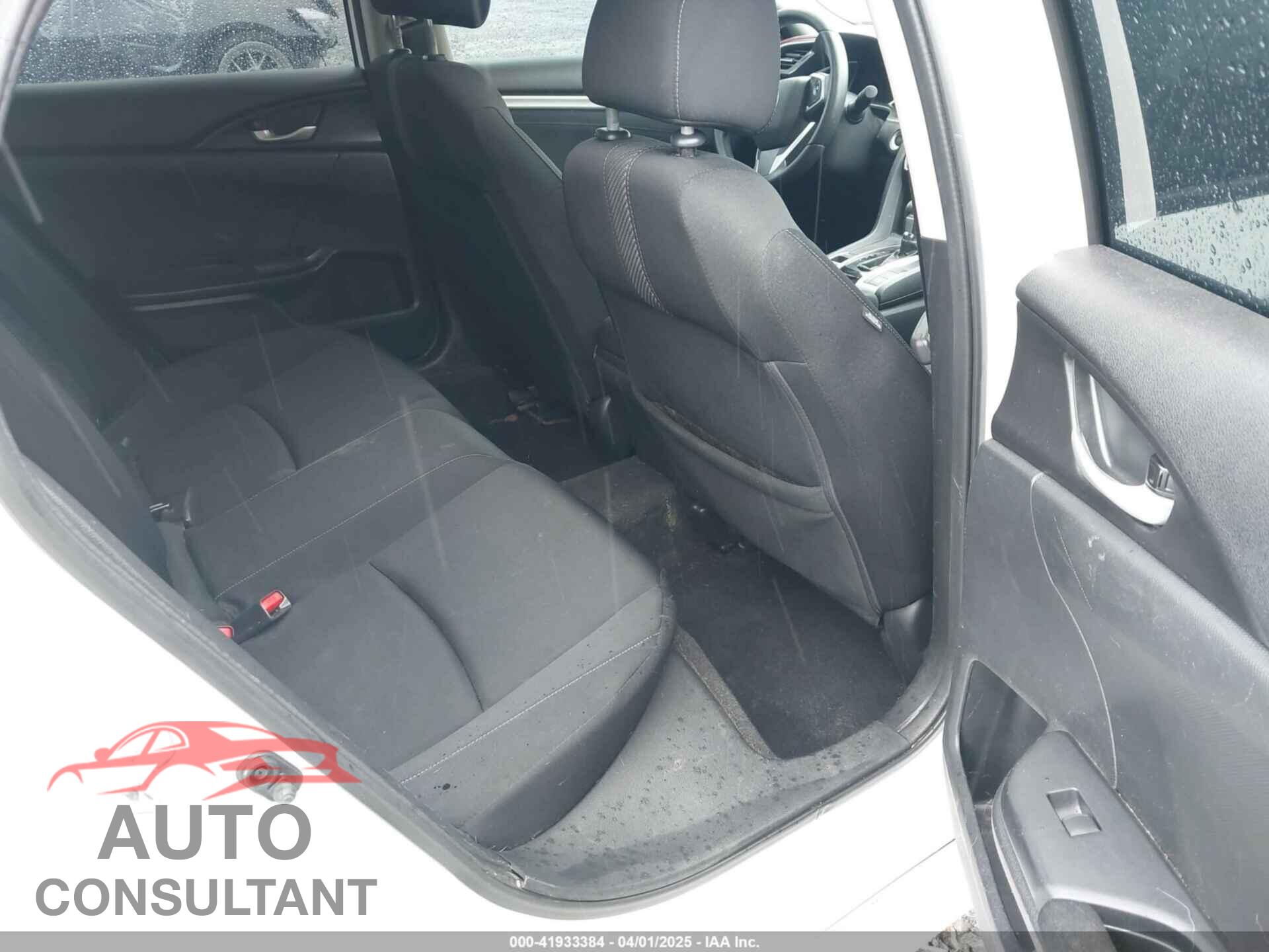 HONDA CIVIC 2018 - 19XFC2F77JE208564