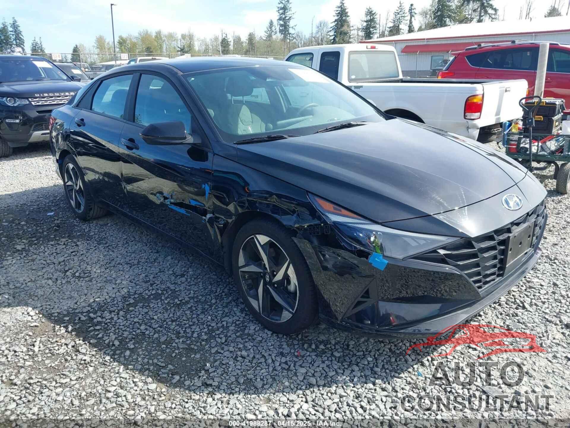 HYUNDAI ELANTRA 2023 - KMHLS4AG2PU556335