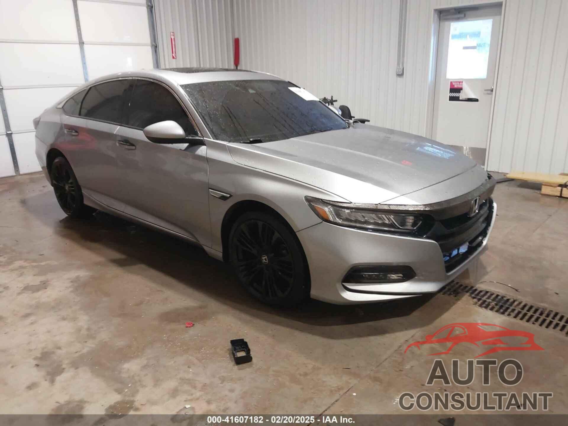 HONDA ACCORD 2018 - 1HGCV1F45JA228104