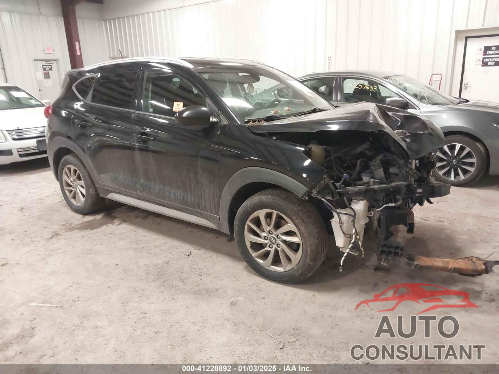 HYUNDAI TUCSON 2017 - KM8J3CA42HU293608
