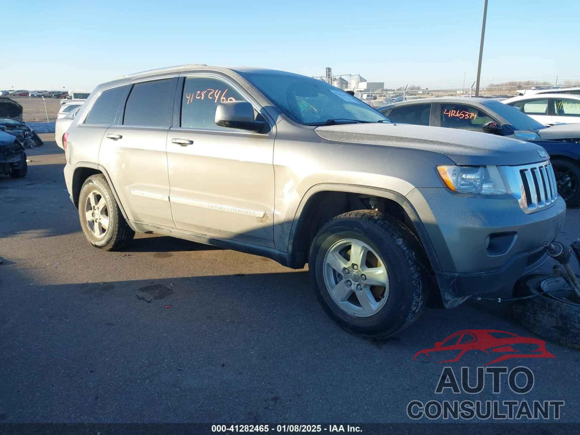 JEEP GRAND CHEROKEE 2011 - 1J4RR4GG0BC677777