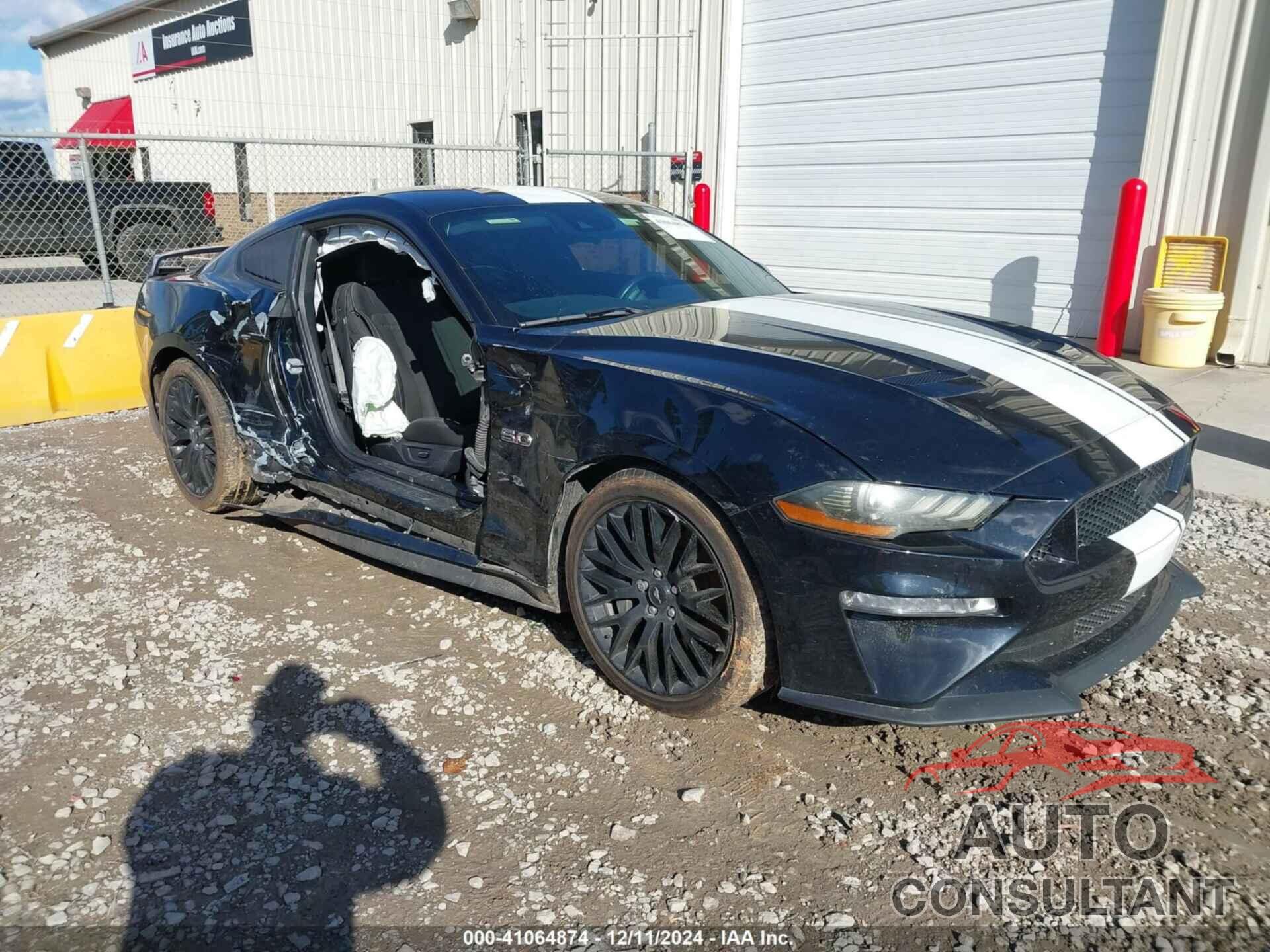 FORD MUSTANG 2019 - 1FA6P8CFXK5199428