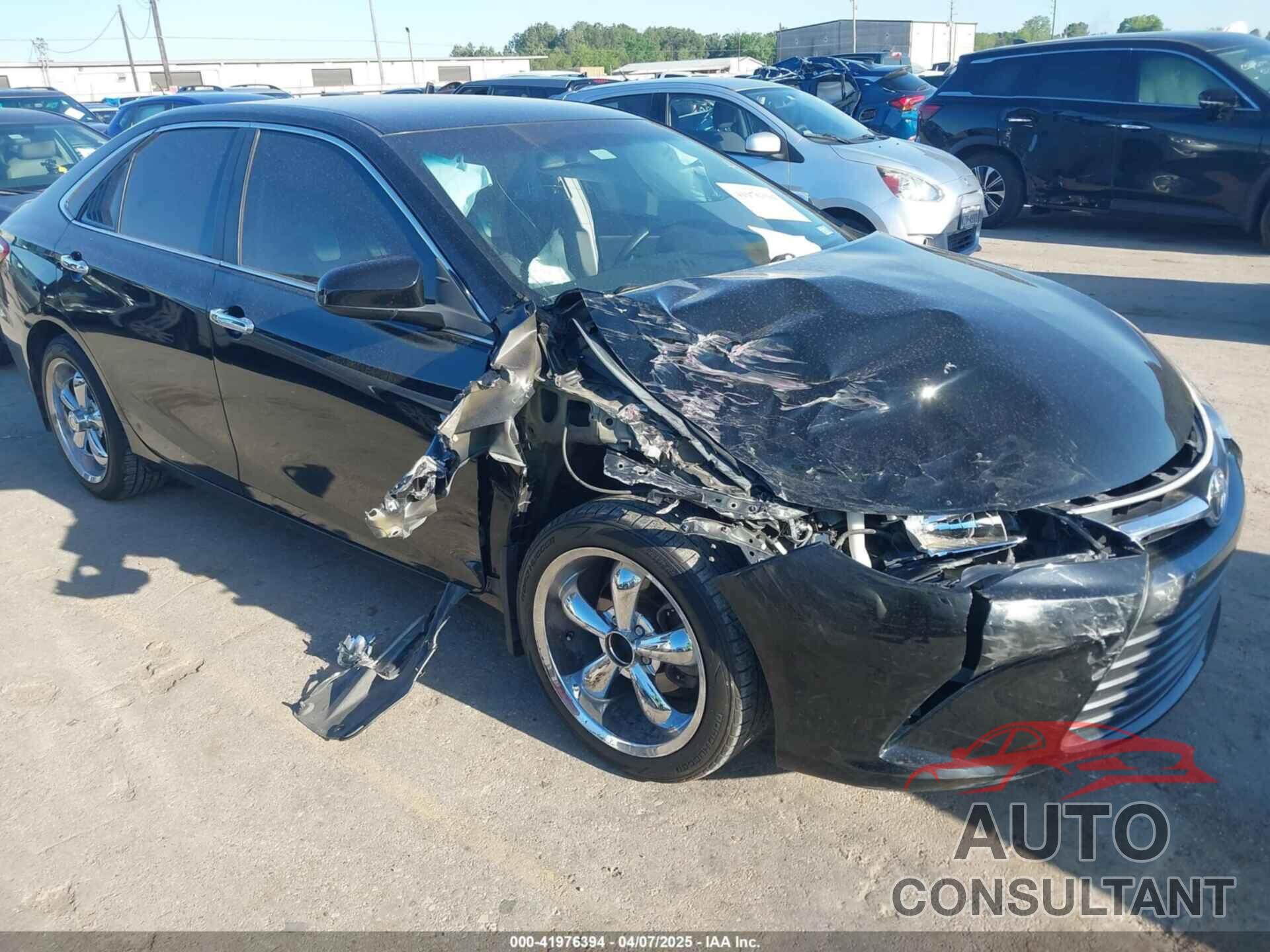 TOYOTA CAMRY 2017 - 4T1BF1FK2HU782307