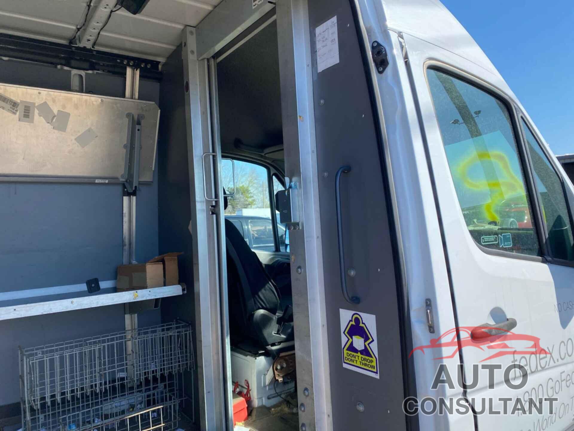 MERCEDES-BENZ SPRINTER 2500 2014 - WD3PE8DE4E5823572