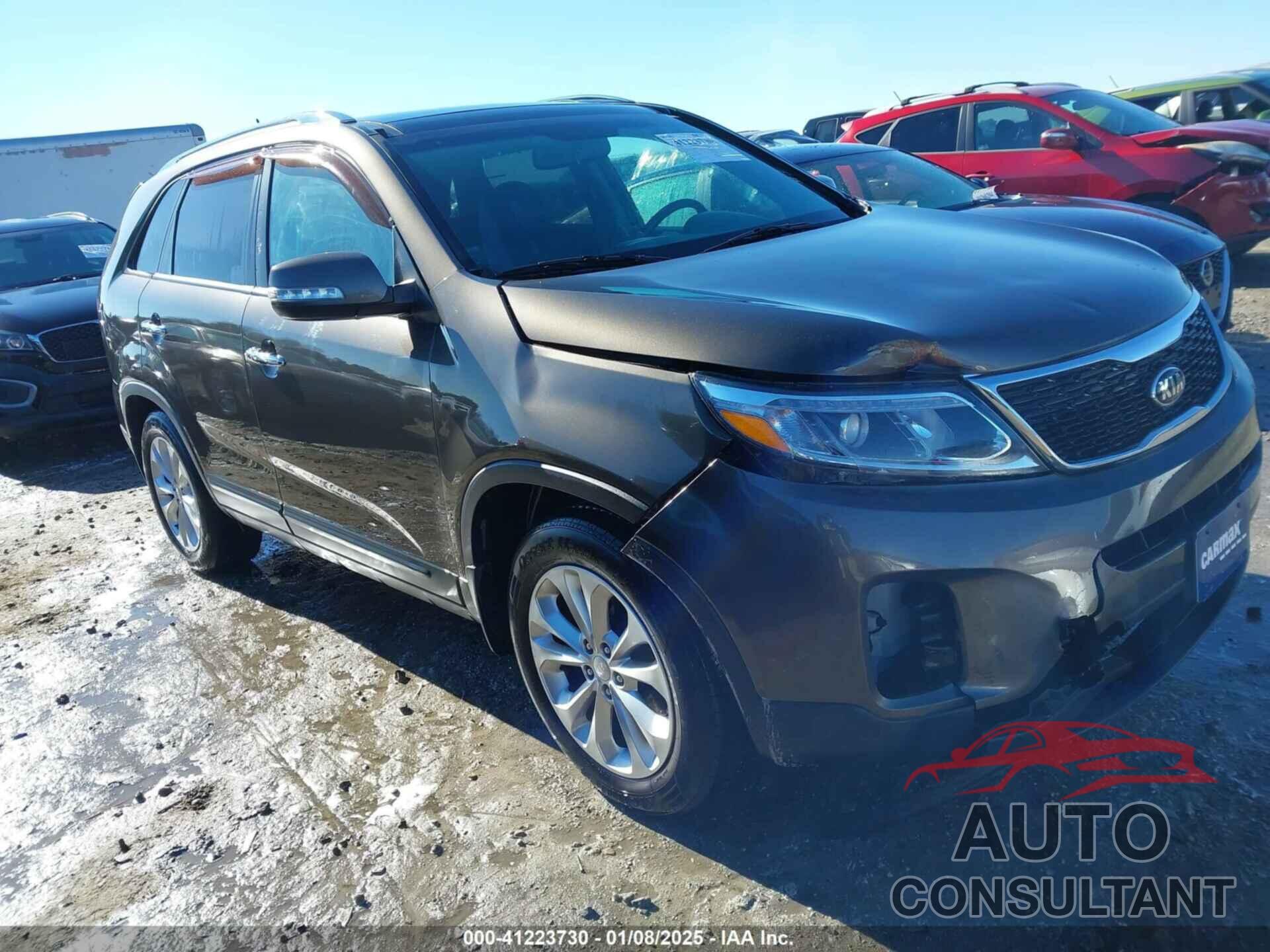 KIA SORENTO 2014 - 5XYKU4A71EG497819